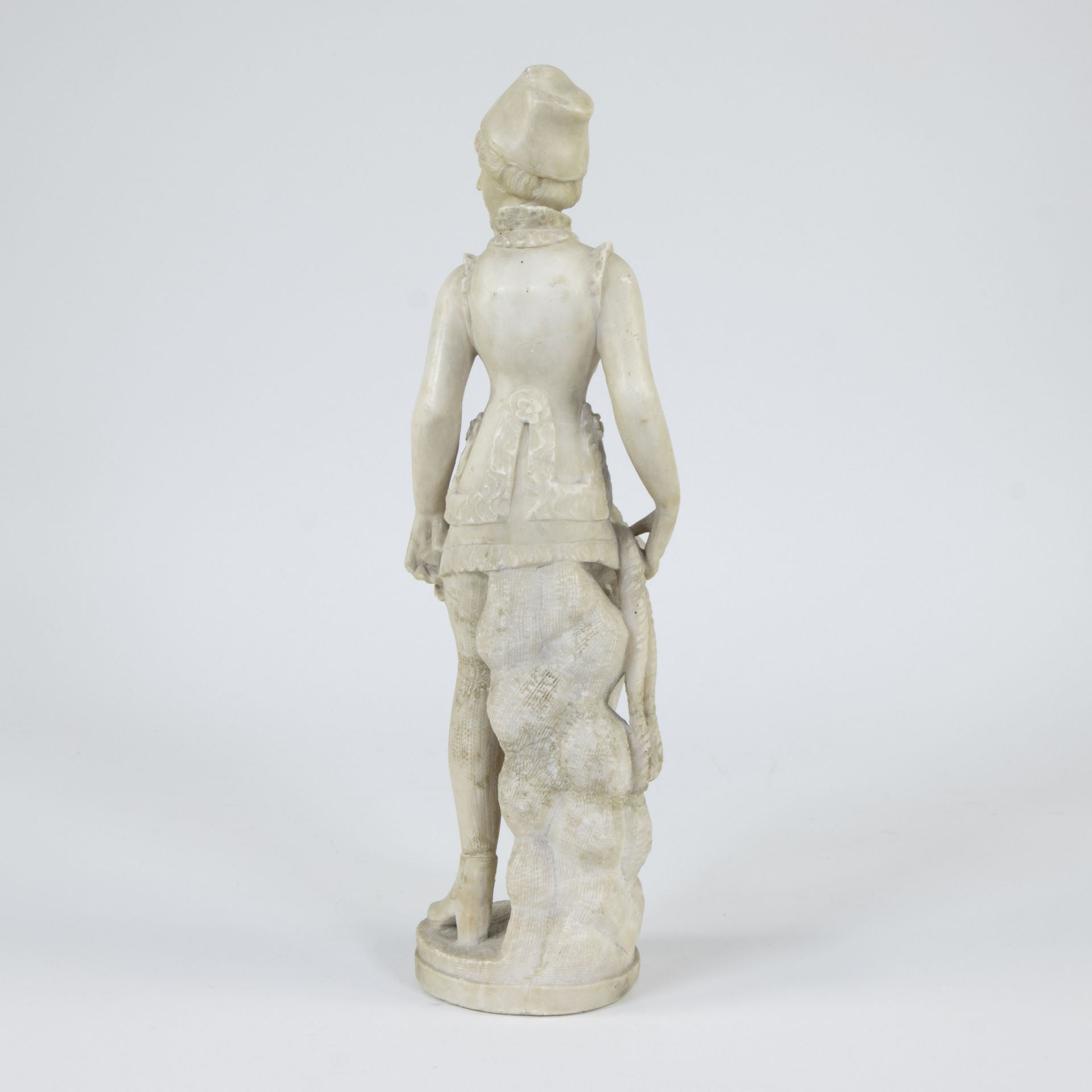 Alabaster statue of a Venetian girl - Bild 3 aus 4