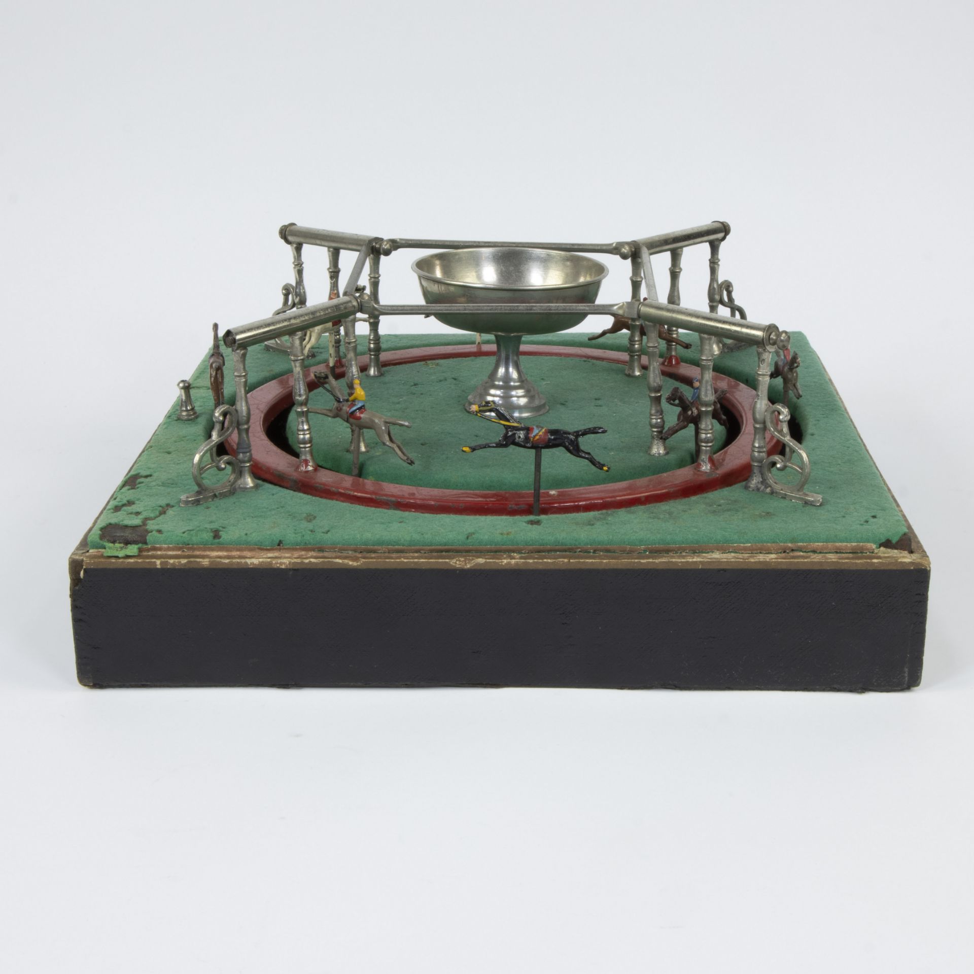 Jeu de Course 'Racetrack Game', French circa 1900 - Bild 2 aus 6