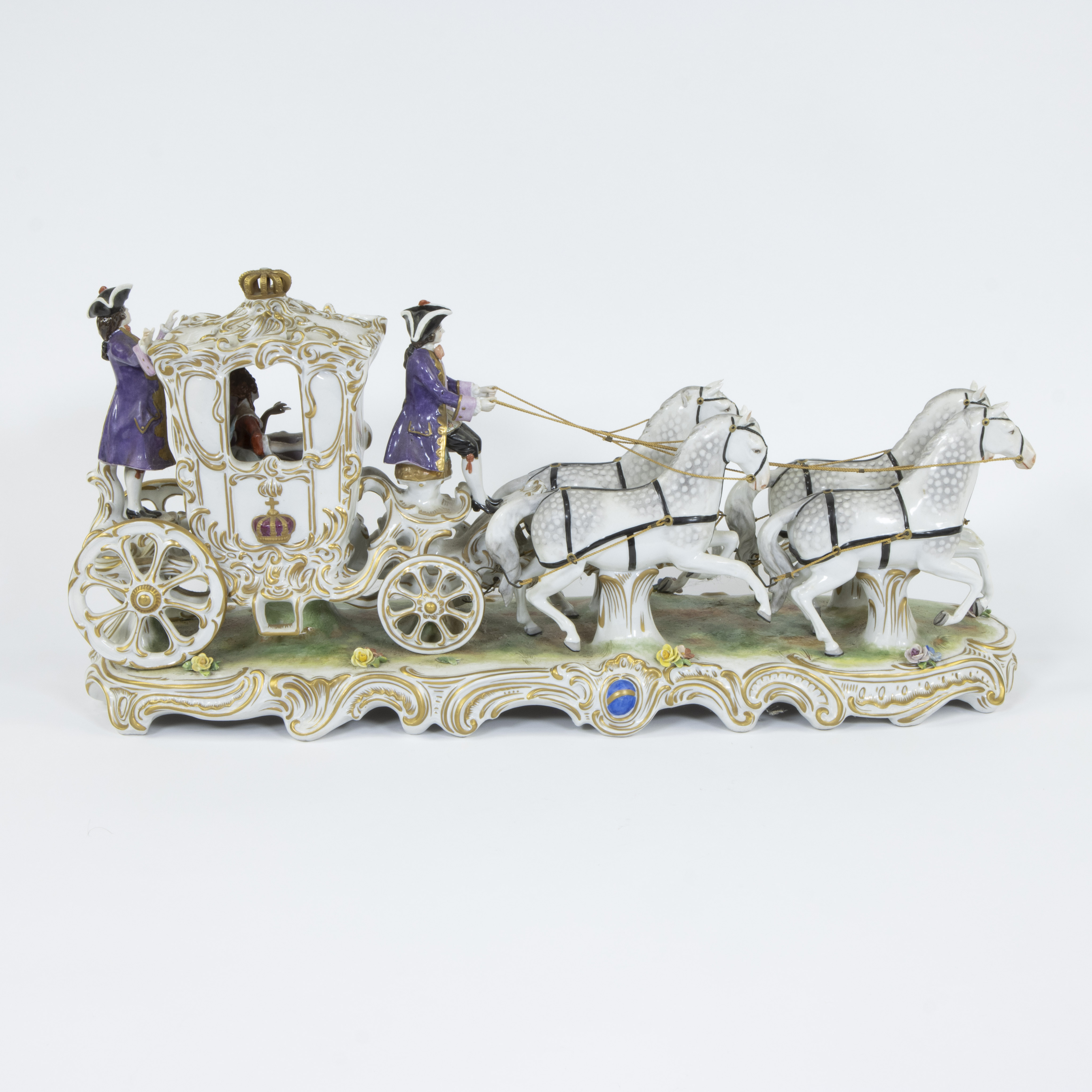 Large Dresden horse-drawn carriage, marked - Image 3 of 7