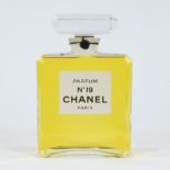 Factice perfume bottle CHANEL n° 19 Paris