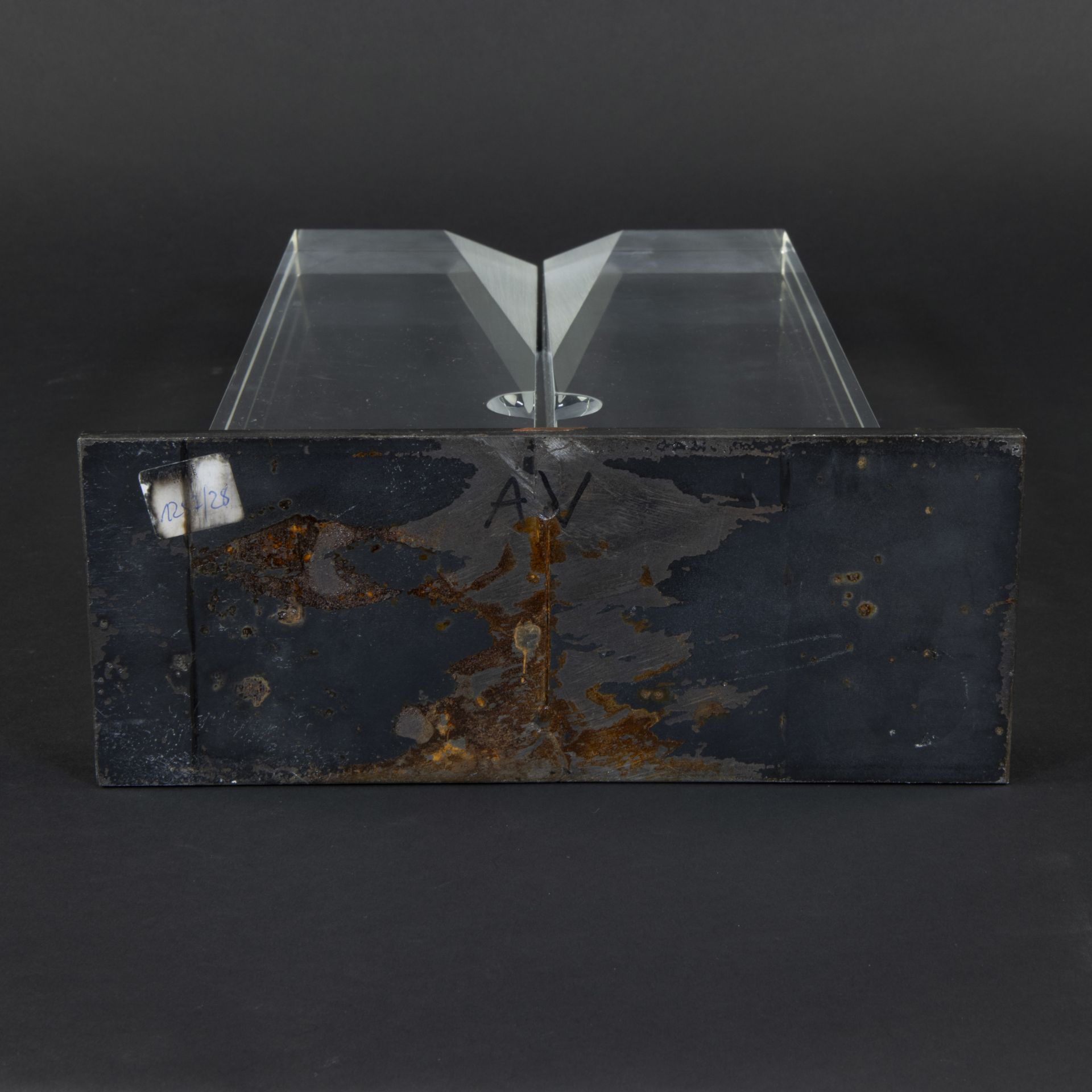 Antonia LAMBELE (1943), sculpture in plexi/perspex Les jumeaux - Image 5 of 5