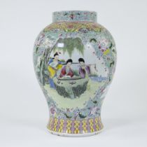 Chinese famille rose vase, 19th century