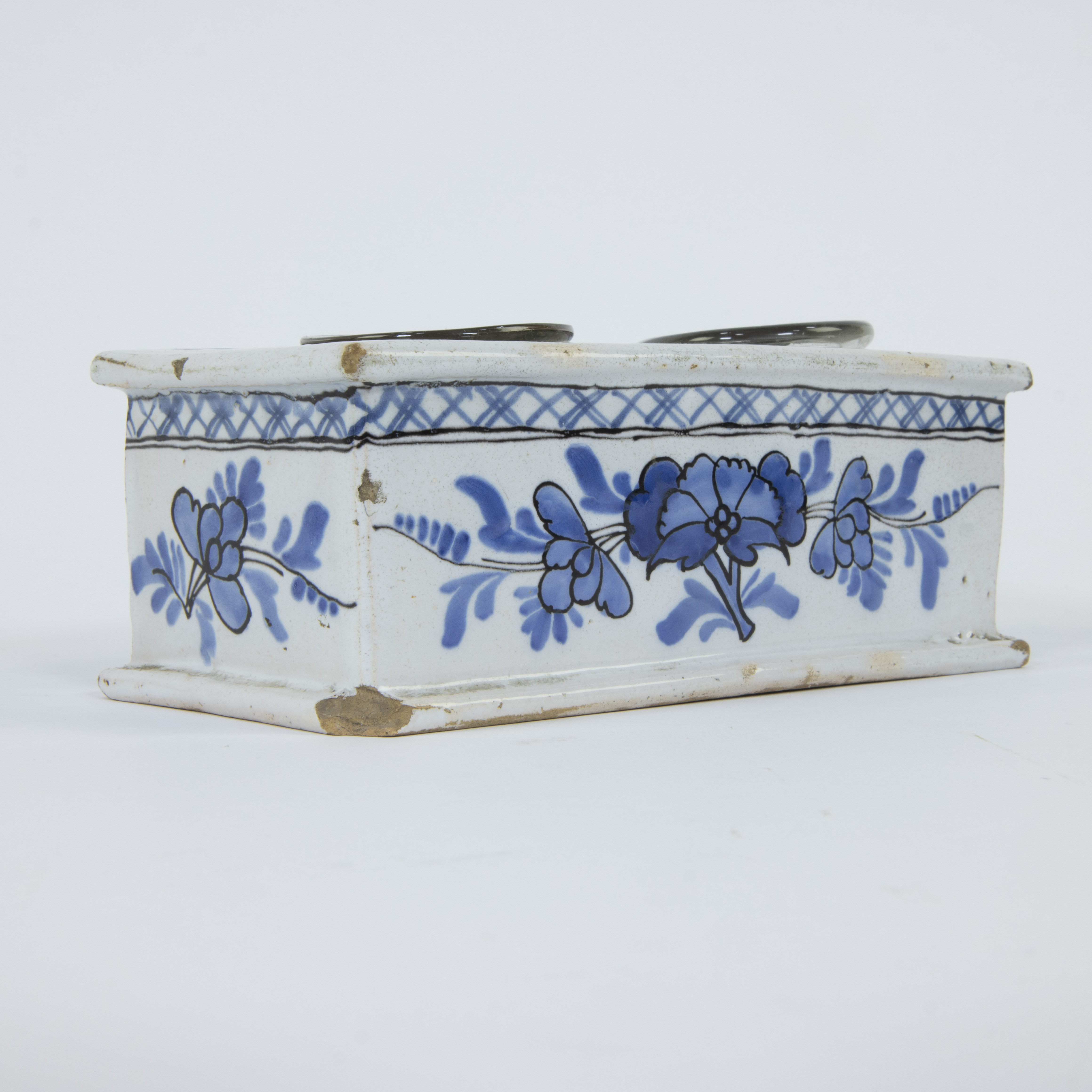 2 Delft tiles and an inkwell, 18th century - Image 4 of 6