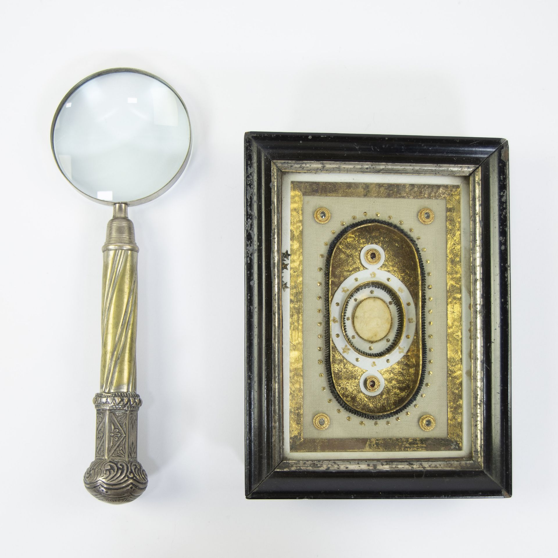 A semi-circle shape brass candle holder with seven branches, magnifying glass and framed relic - Bild 3 aus 3