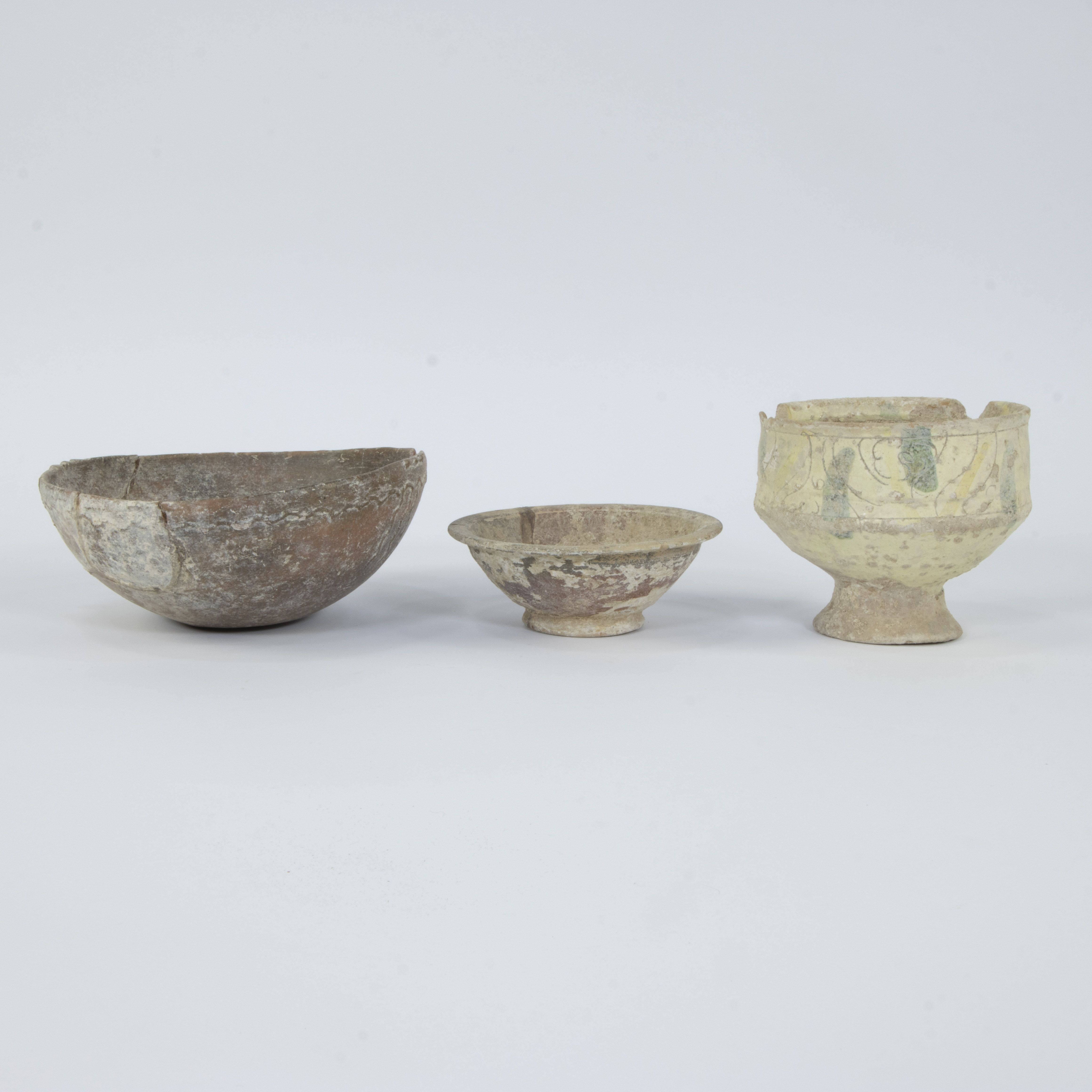 Pottery from ancient Greece, 2 bowls and a drinking cup