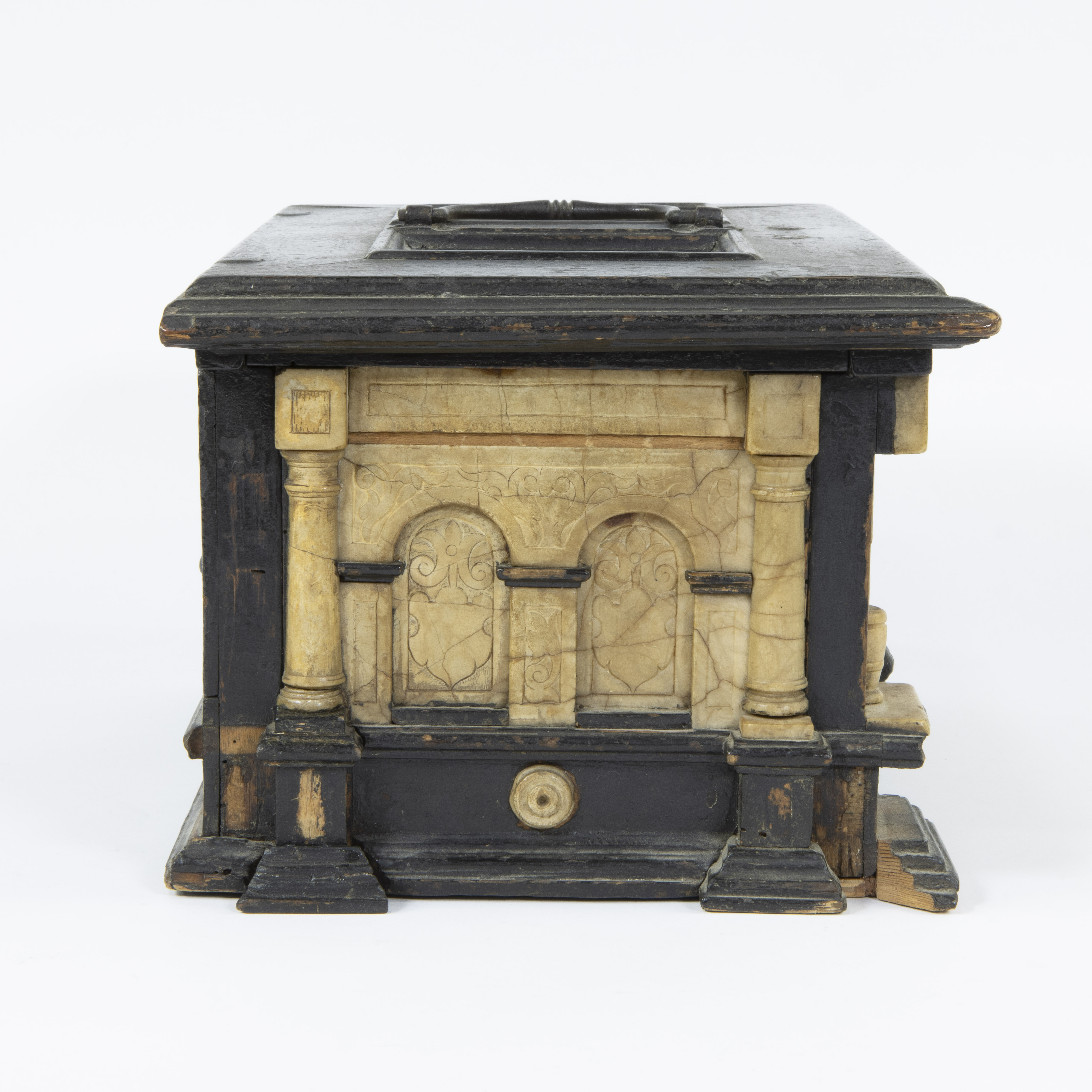 An early 17th century ebonised and alabaster table casket, Malines, circa 1630 - Image 5 of 6