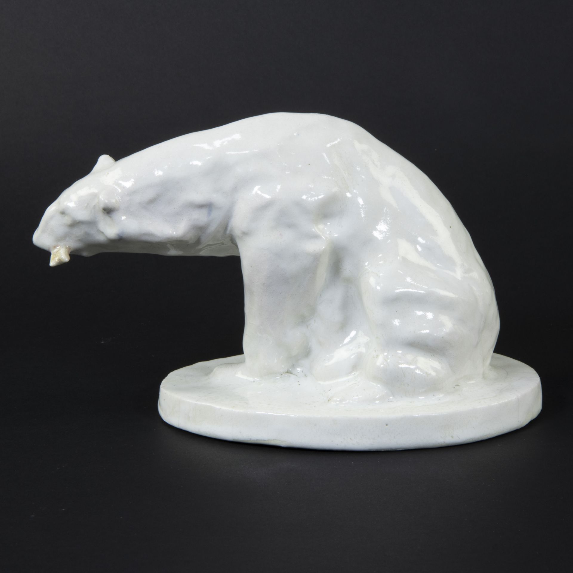 Domien INGELS (1881-1946), white glazed ceramic polar bear, monogram and marked CERAMAES, made in Be - Bild 4 aus 6