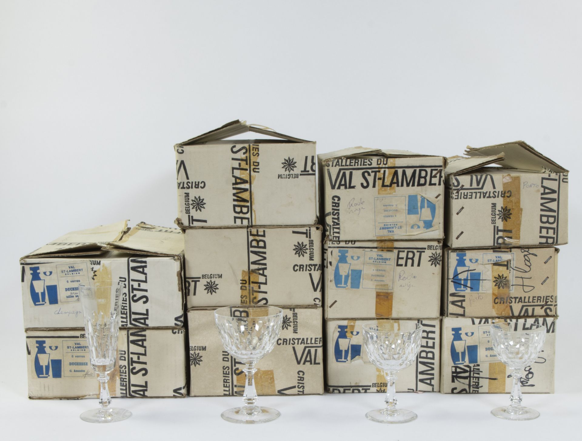 Val Saint Lambert clear cut crystal glass set, 12 champagne, 19 water, 19 red wine, 19 white wine gl - Image 2 of 2