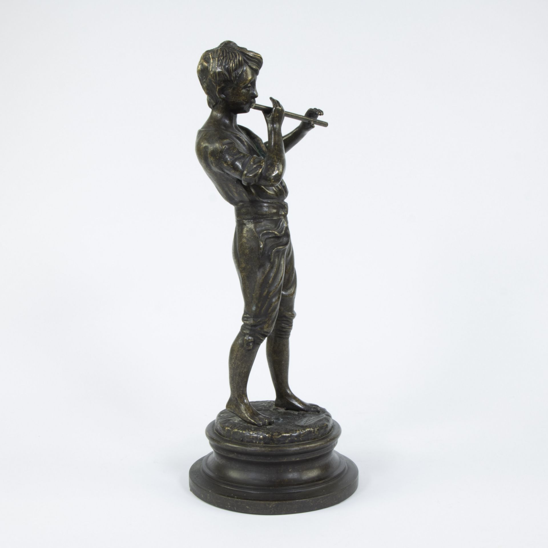 Bronze sculpture of a young flute player, signed, Fonderia Lancini - Image 4 of 5