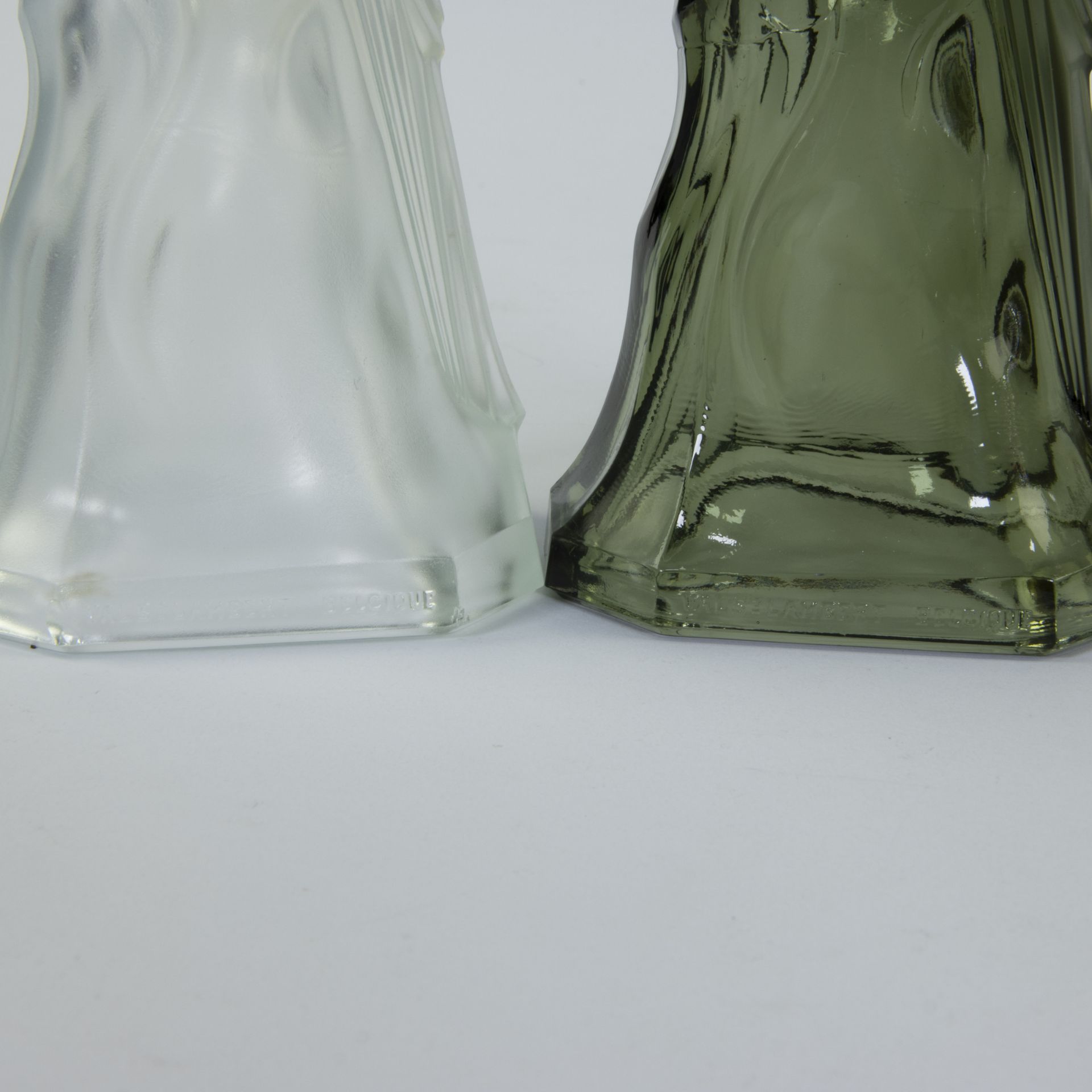 Acid-etched convex vase Delatte, signed and 2 crystal parrots Val Saint Lambert, marked - Bild 5 aus 6