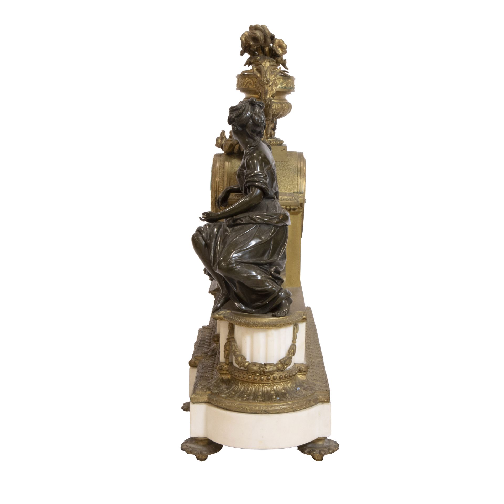 Impressive 19th century French bronze Louis XVI mantel clock with white marble base circa 1860, dial - Bild 2 aus 6