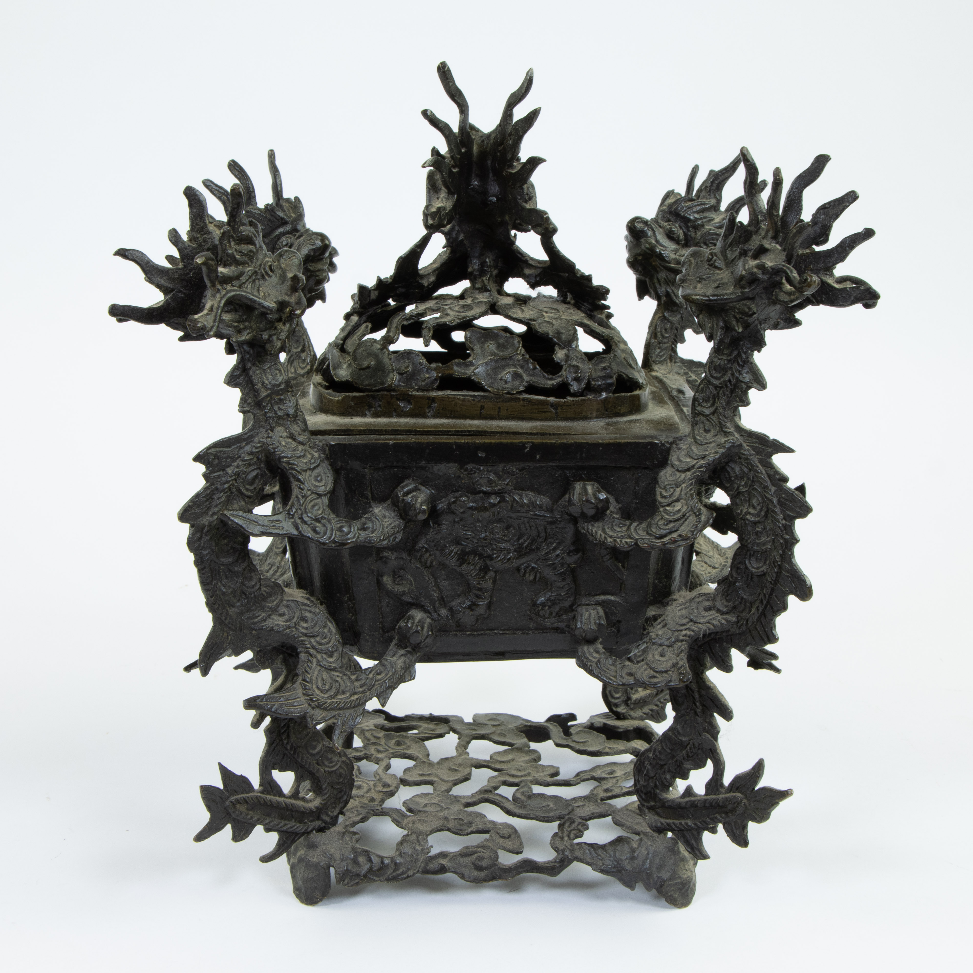Bronze Japanese incense burner, 19th century - Image 3 of 4