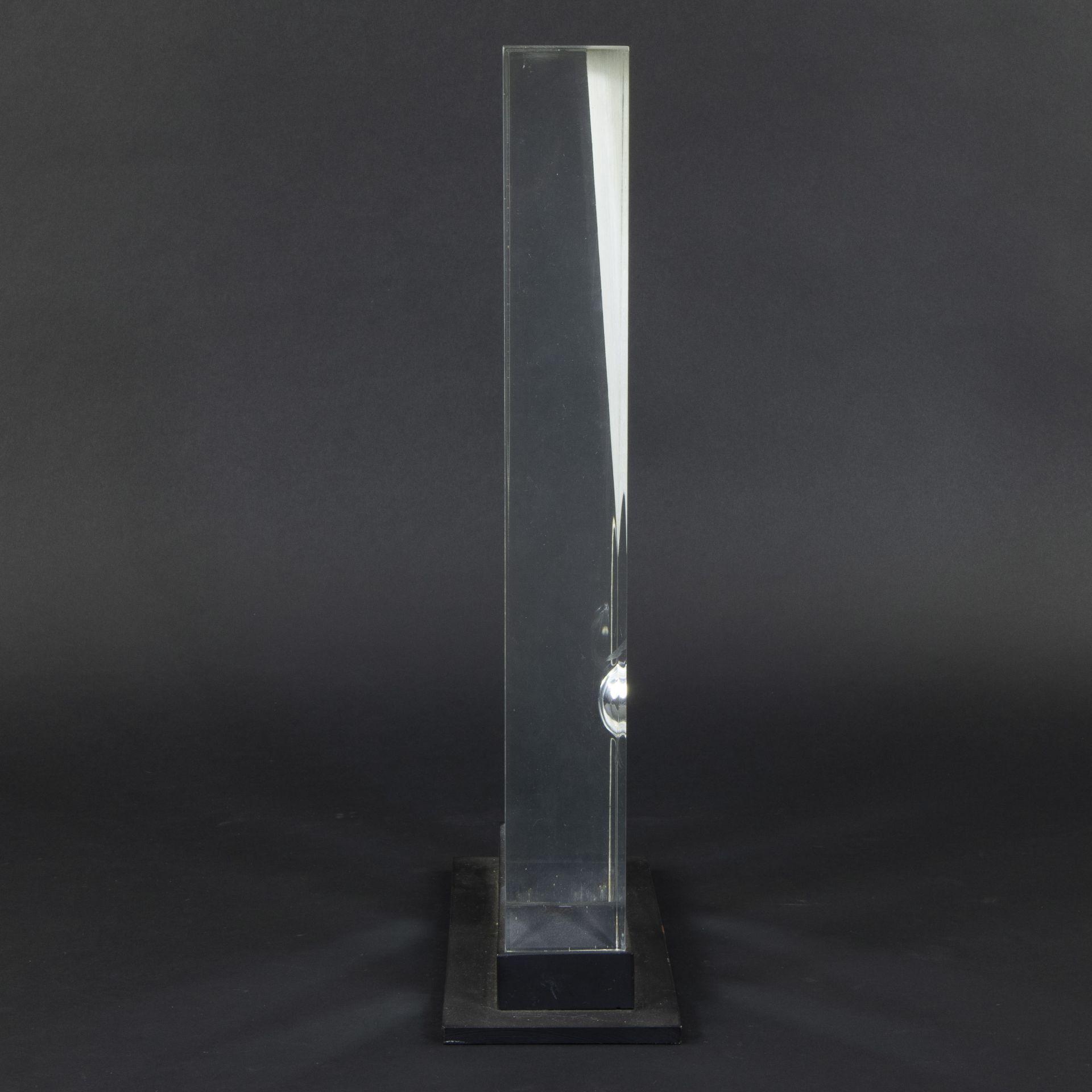 Antonia LAMBELE (1943), sculpture in plexi/perspex Les jumeaux - Image 4 of 5