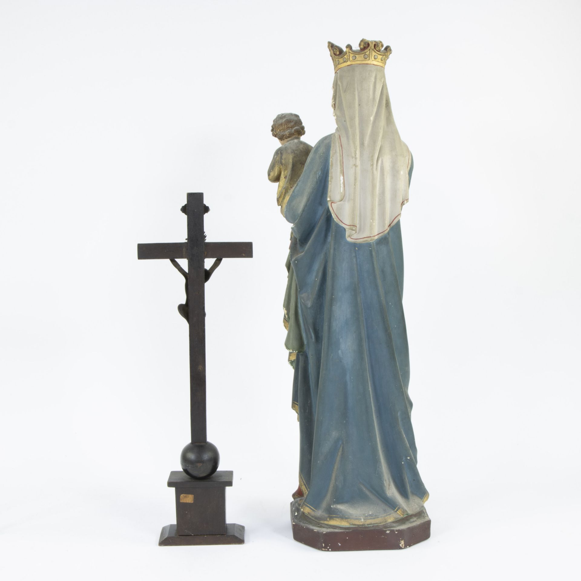 Religious items, 3 frames folk art, polychrome statue Madonna and child, tile tableau and Corpus - Image 3 of 6