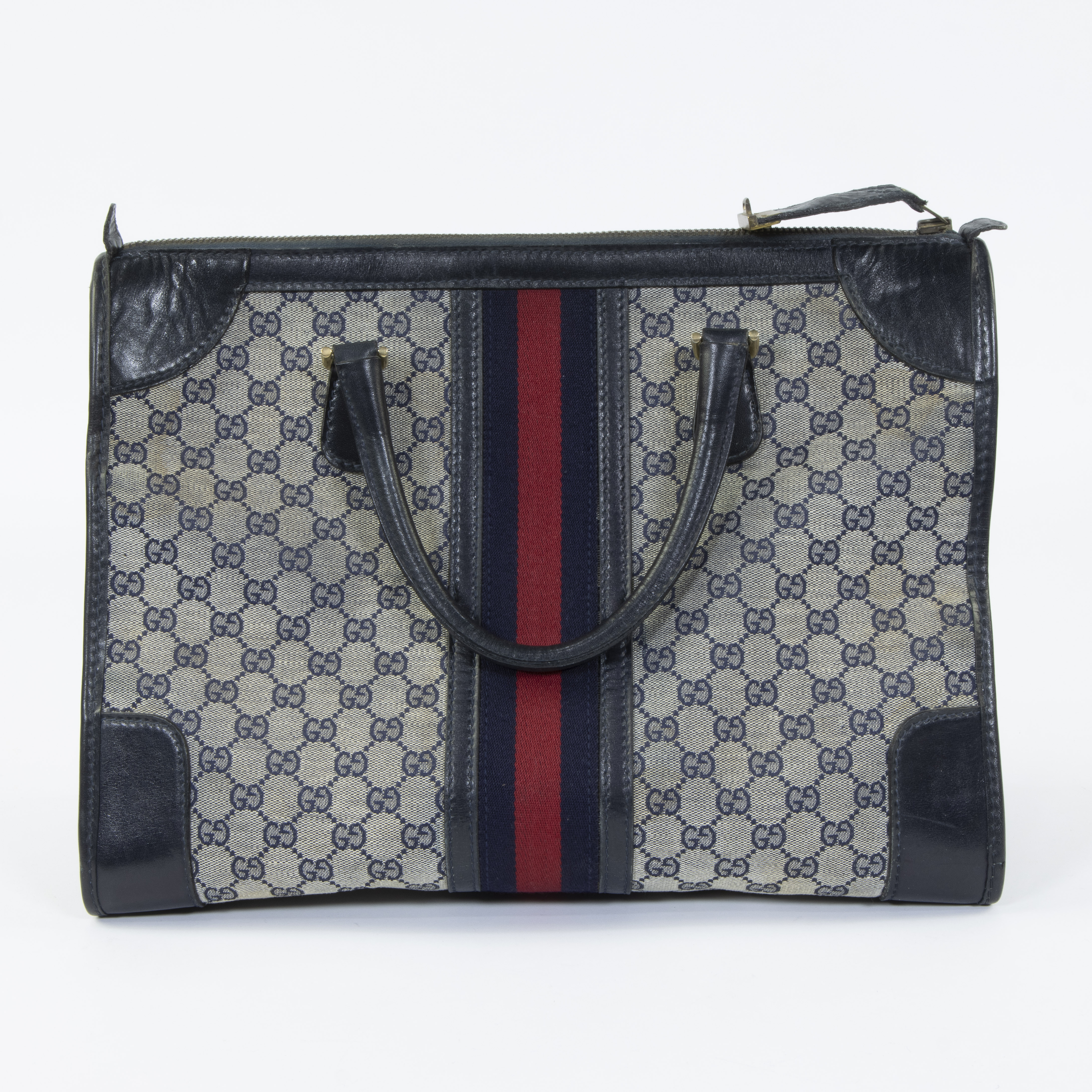 Gucci travel bag and pouch - Image 2 of 9