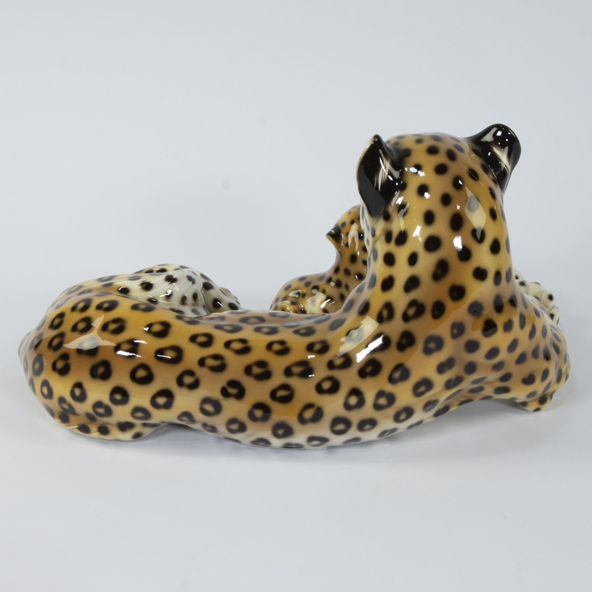 Ceramic reclining leopard, Italy, 1970s, marked Ronzan - Bild 3 aus 5