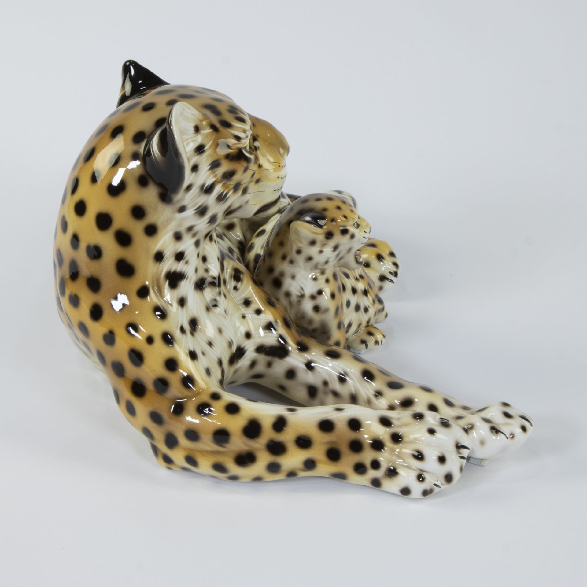 Ceramic reclining leopard, Italy, 1970s, marked Ronzan - Bild 2 aus 5