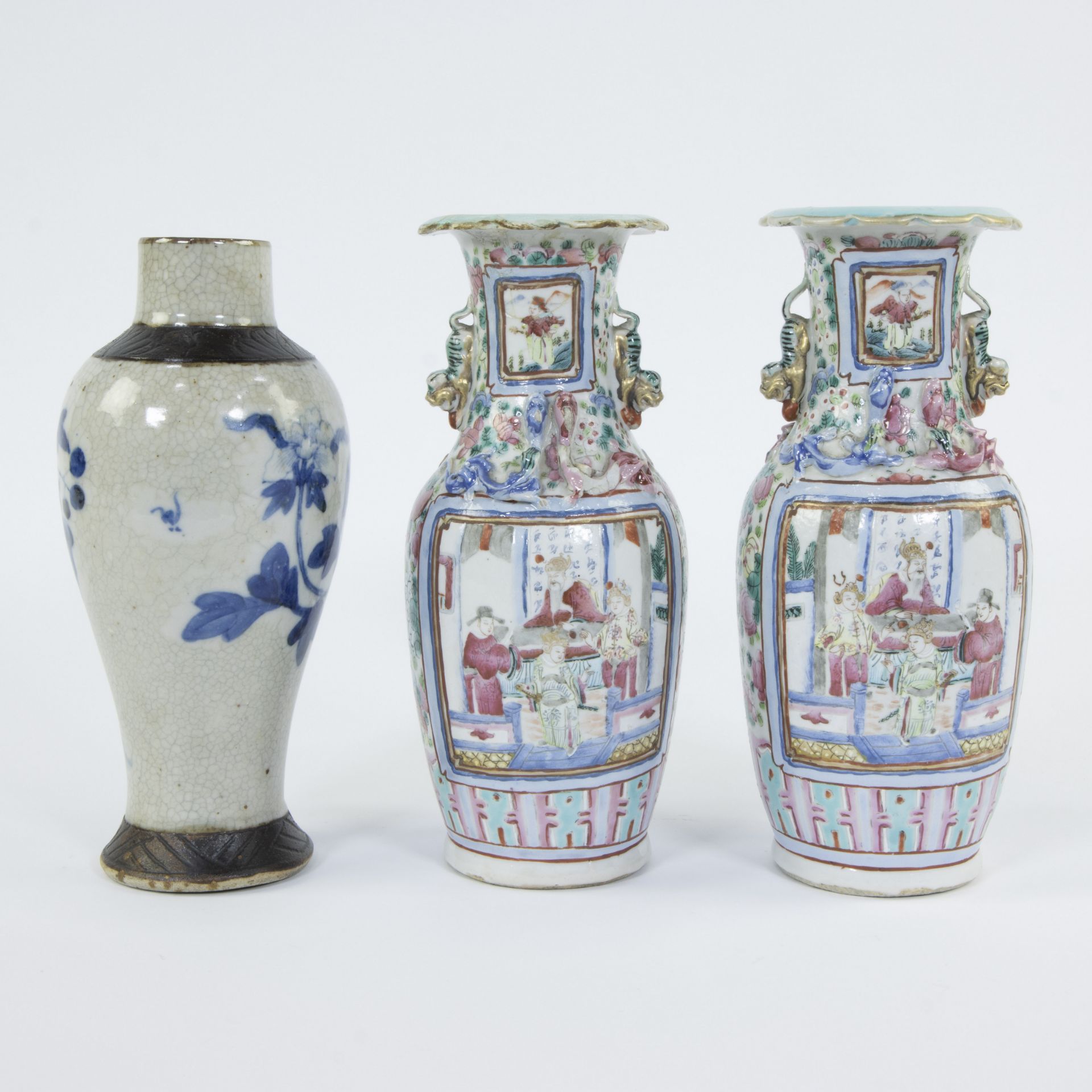 2 Chinese famille rose baluster vases and a Nankin vase - Image 3 of 6