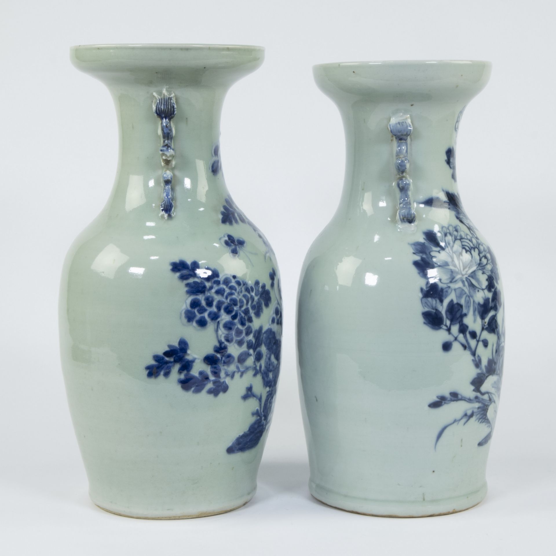 Set of 2 Chinese celadon vases, 19th century - Bild 4 aus 6