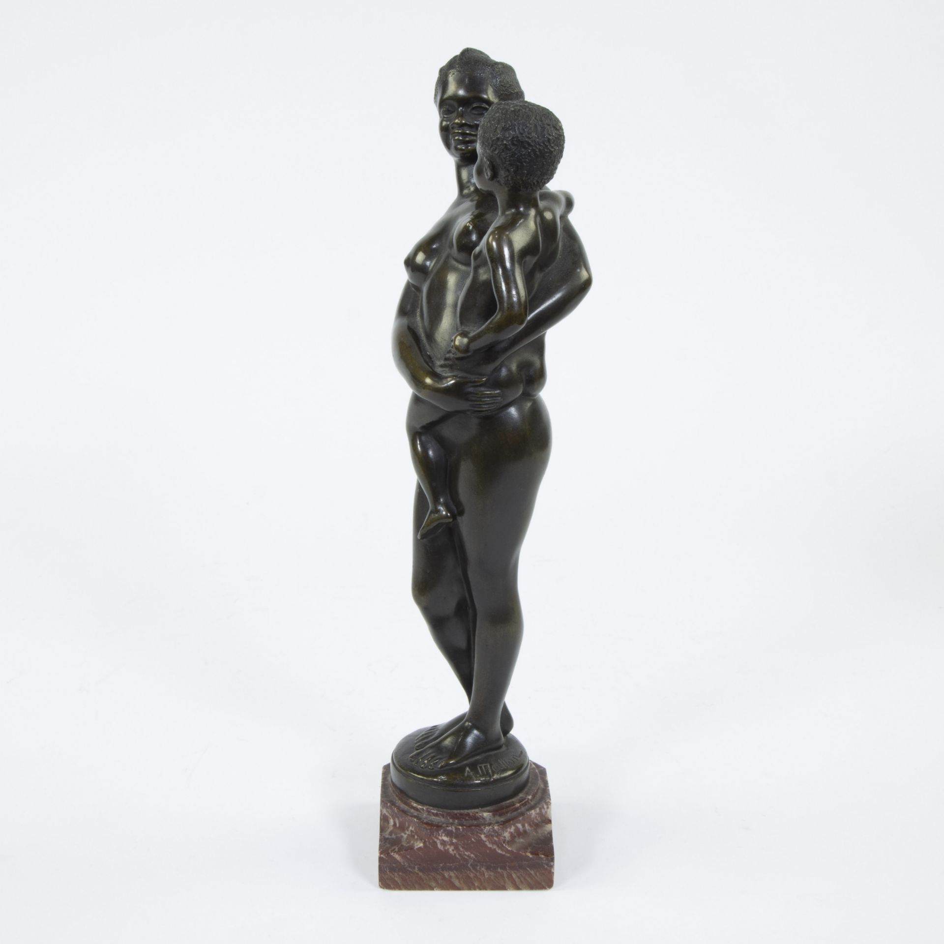 Arsène MATTON (1873-1953), bronze sculpture of an African woman with child, signed - Image 2 of 5