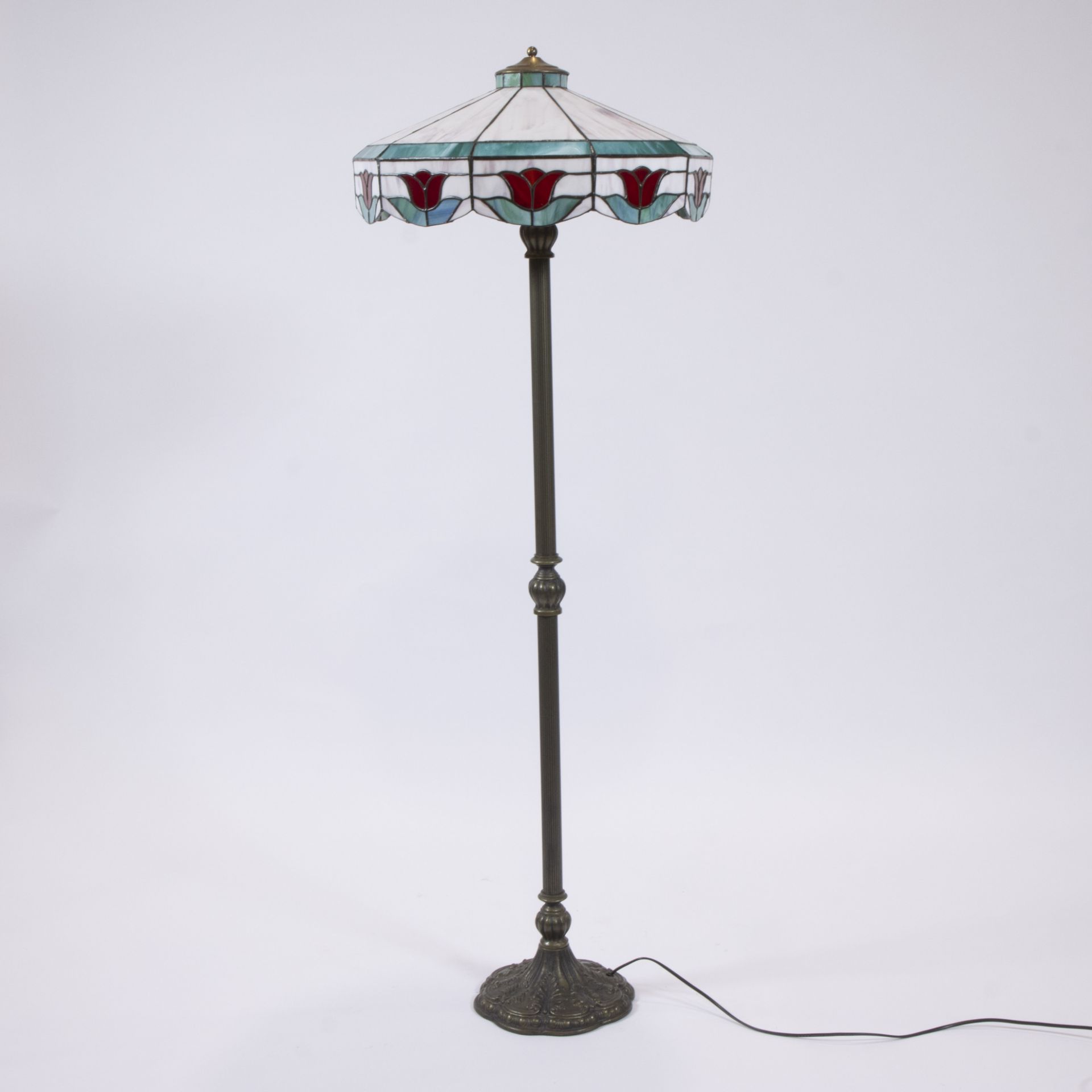 Floor lamp in Tiffany style with stained glass - Image 4 of 4