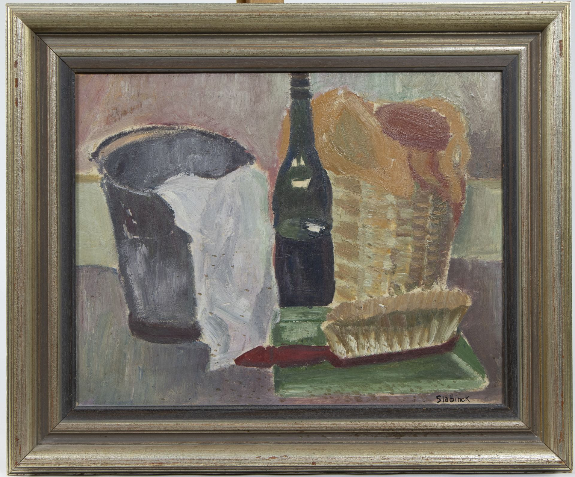 Rik SLABBINCK (1914-1991), oil on panel Still life with bucket and wine bottle, signed - Image 2 of 4