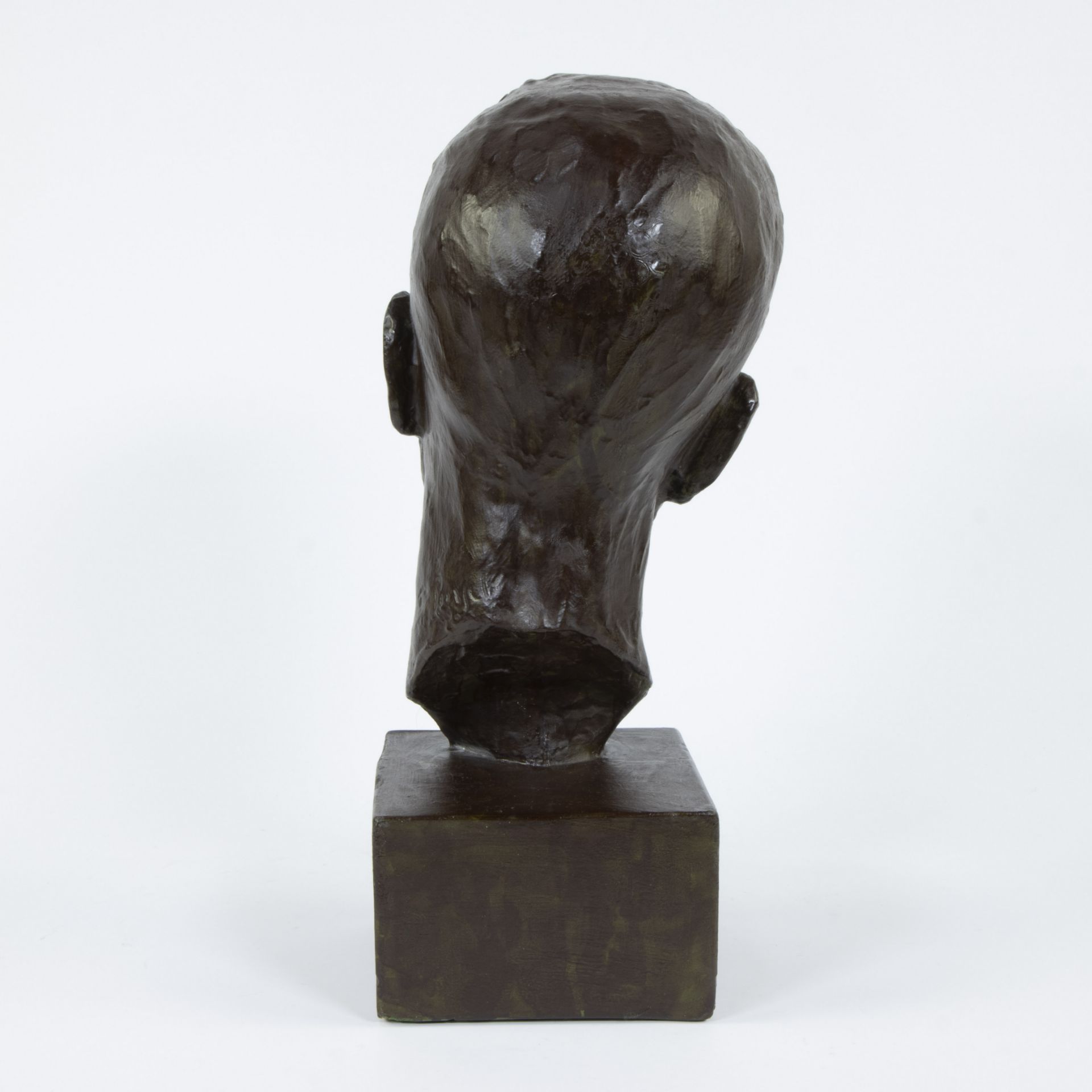 Anthony LUYCKX (1922-2017), dark brown patinated plaster bust of a man's head, signed - Bild 3 aus 5