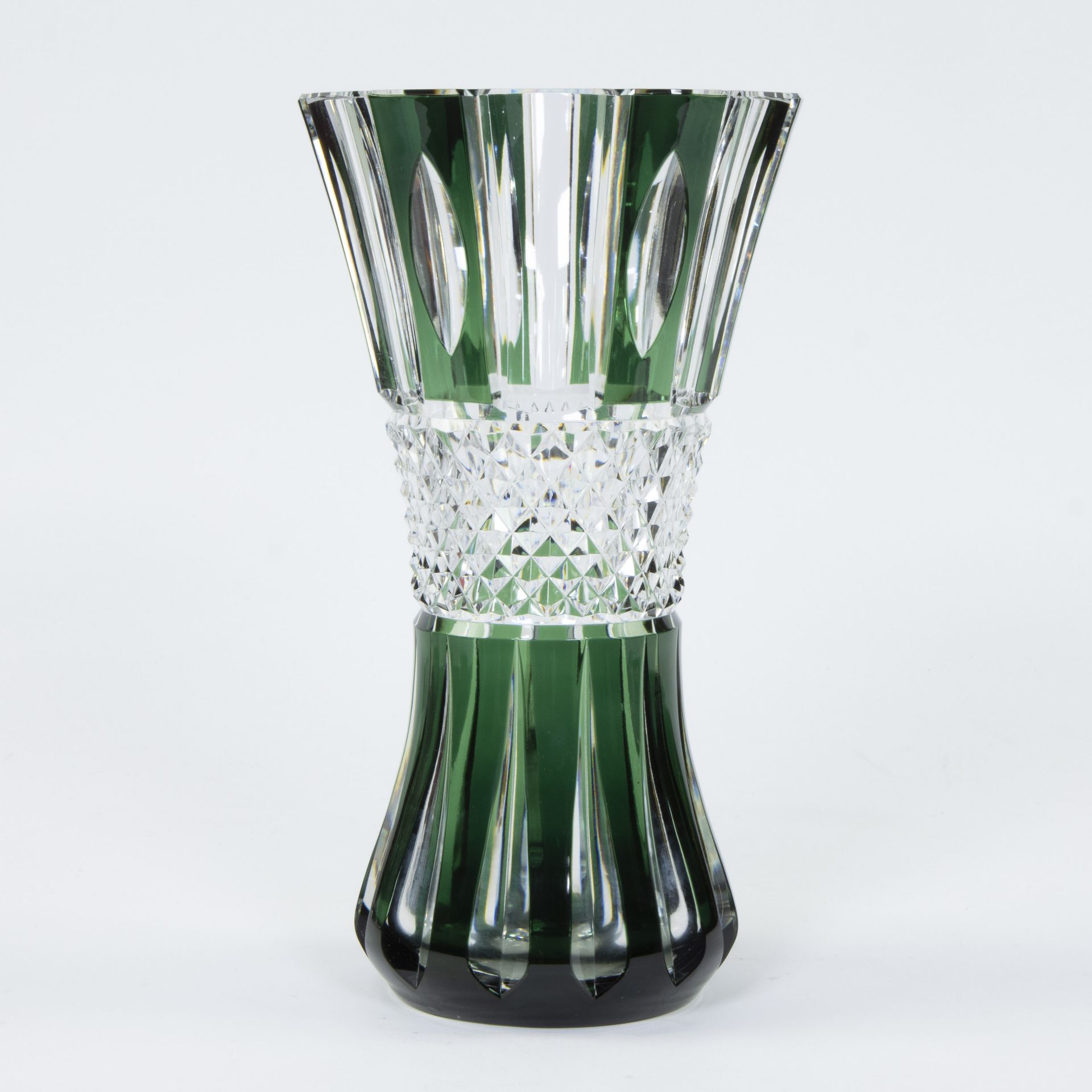 Val Saint Lambert green and clear cut crystal vase, signed VSL PU (pièce unique) - Bild 2 aus 6