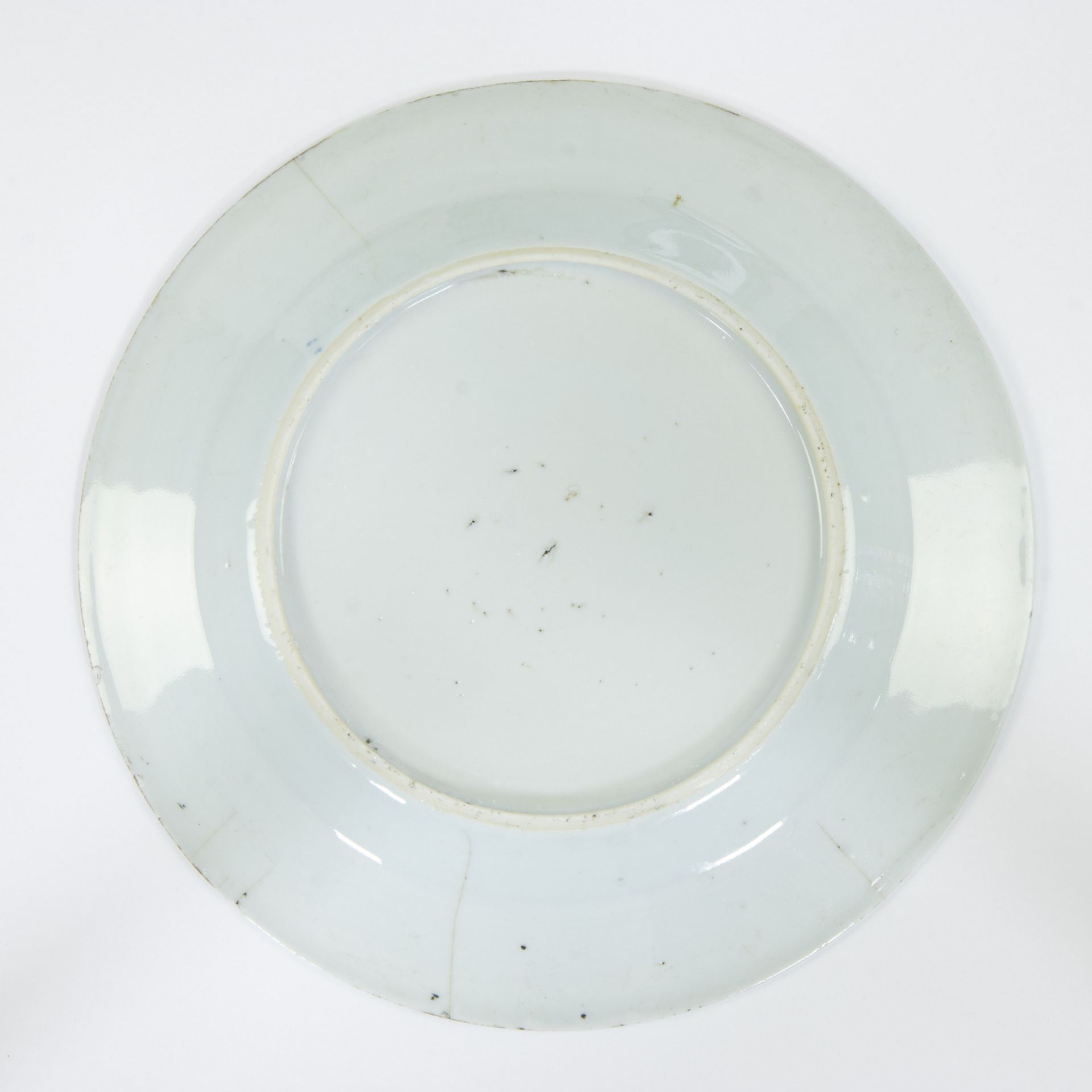 2 porcelain dishes and 2 dinner plates, the dishes with old rim cleat repair, one plate repaired, th - Bild 5 aus 9