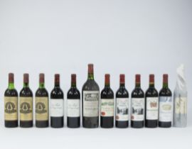 Lot van 12 flessen oude Bordeaux wijnen oa Saint-Emilion Chateau l'Angelus (3), Chateau Fombrauge, C