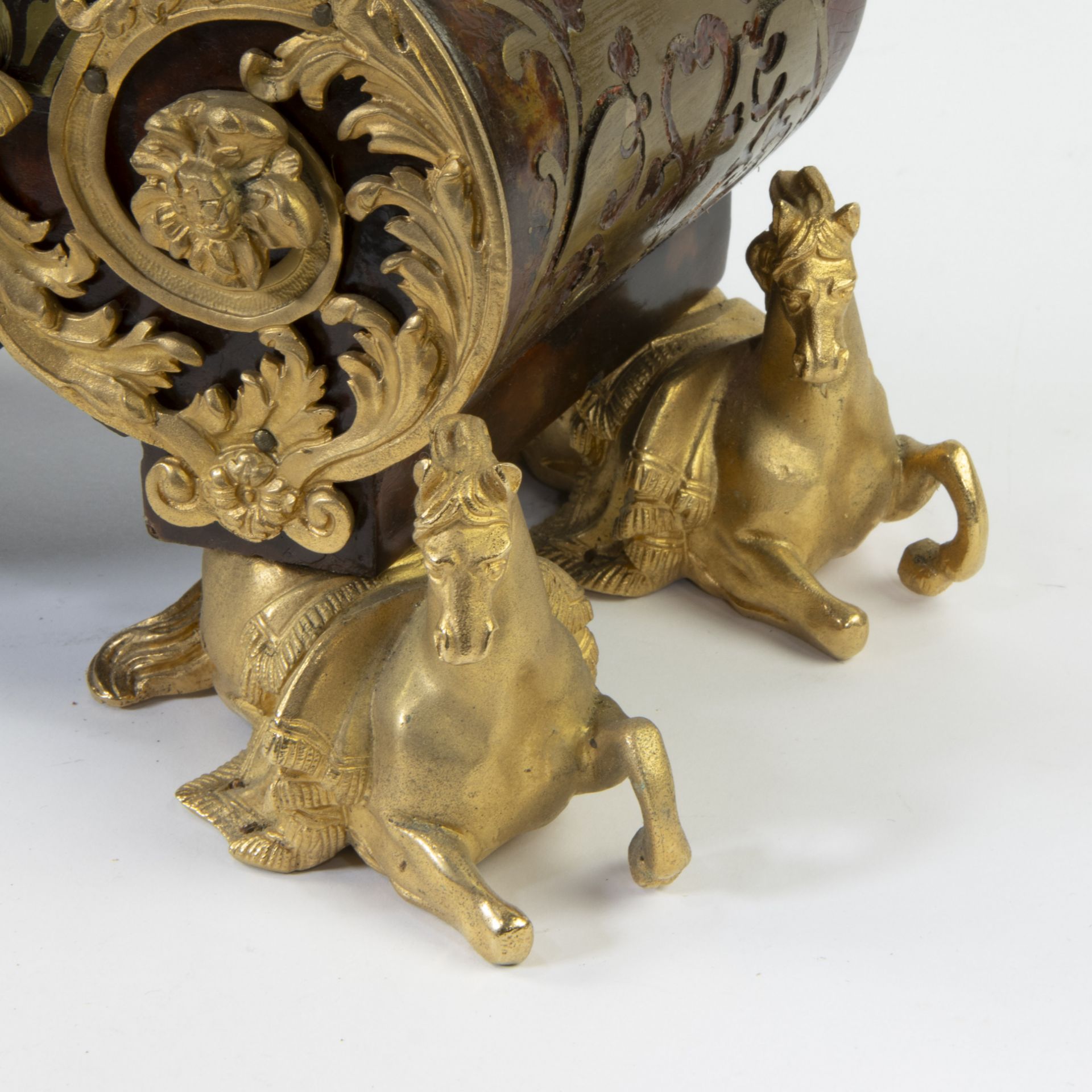 Superb French 19th-century Louis XV boulle clock, pediment surmounted by a classical female figure, - Image 2 of 8