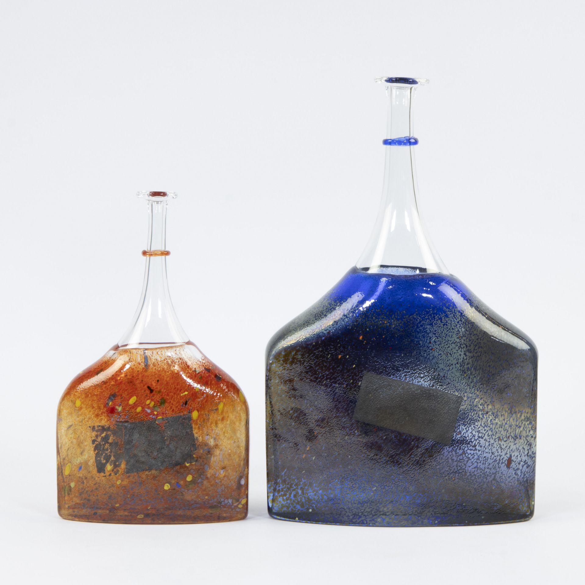 2 Kosta Boda glass vases design Bertil Vallien, signed at bottom