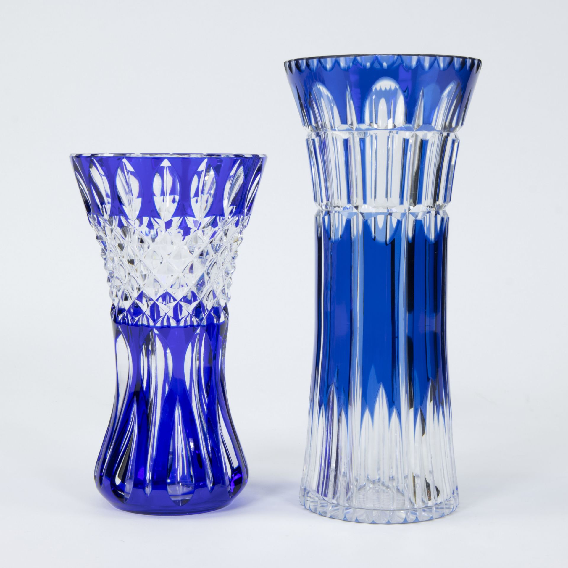 Val Saint Lambert 2 clear and blue cut crystal vases, one signed - Image 3 of 5