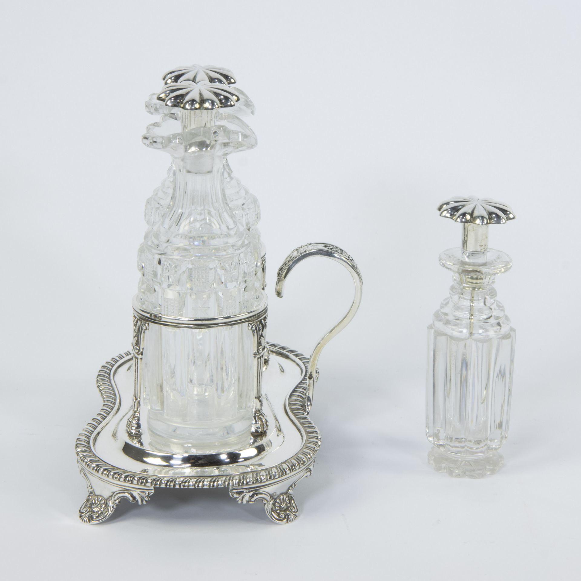 A silver-plated oil and vinegar set with marks and a small oil bottle - Image 5 of 5