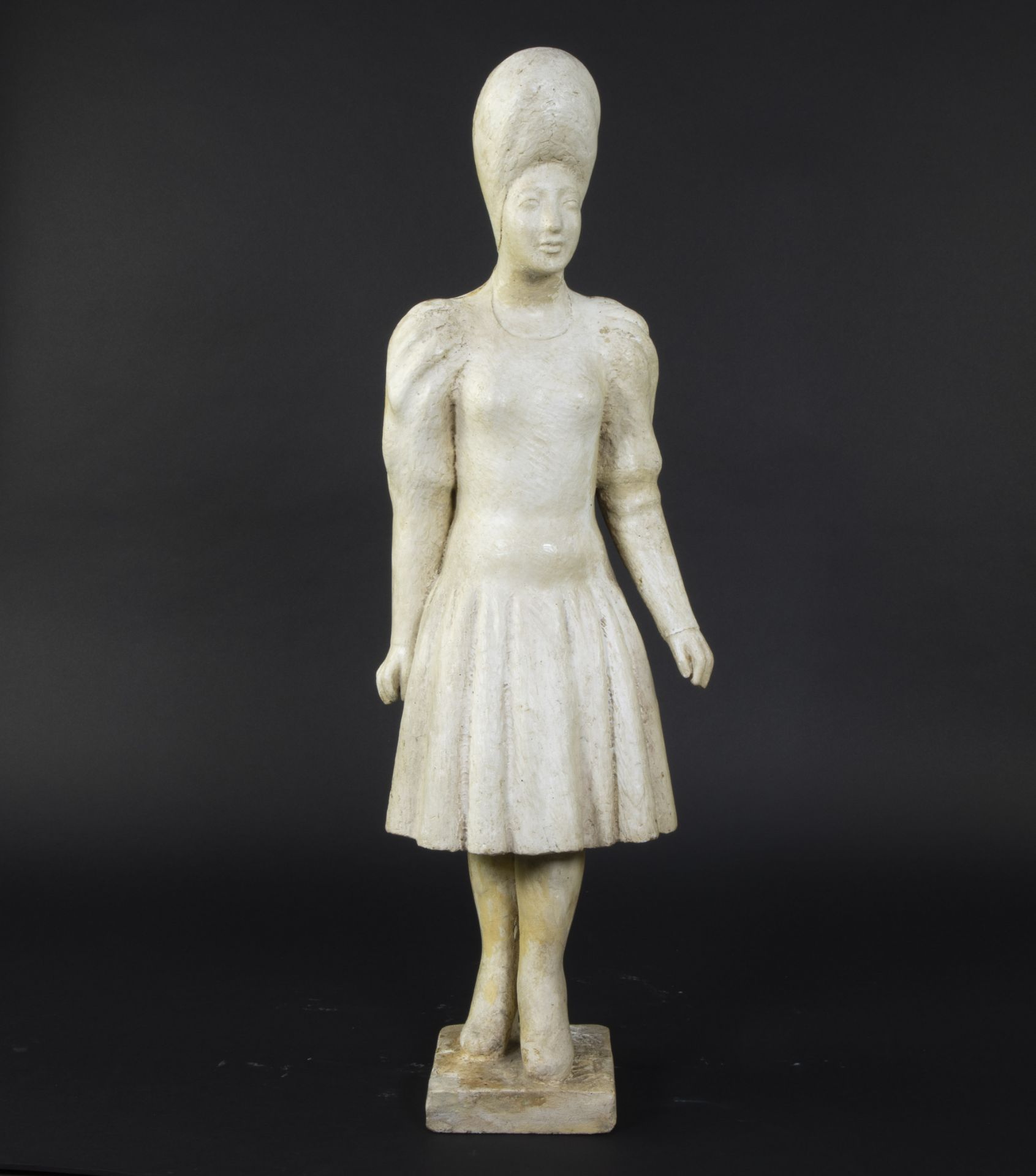 Monique GUEBELS-DERVICHIAN (1921), white patinated statue of a young lady with skirt