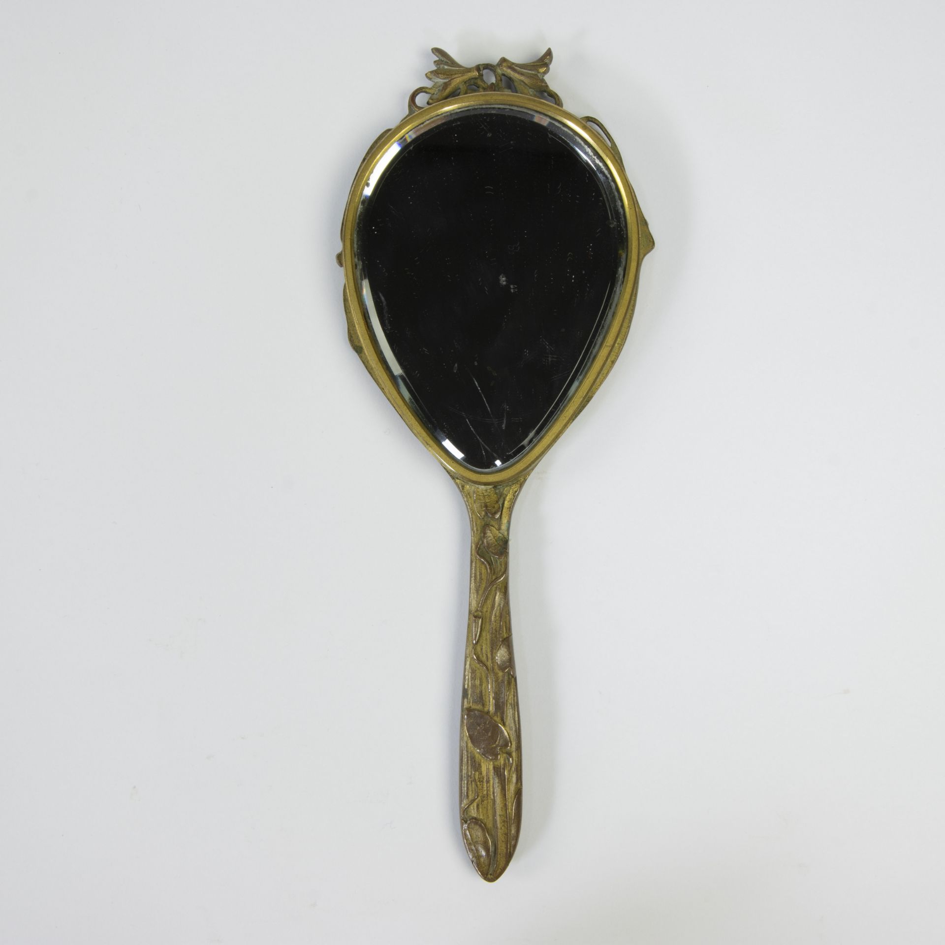 Bronze enamelled Art Nouveau hand mirror, ca 1920 - Bild 2 aus 2