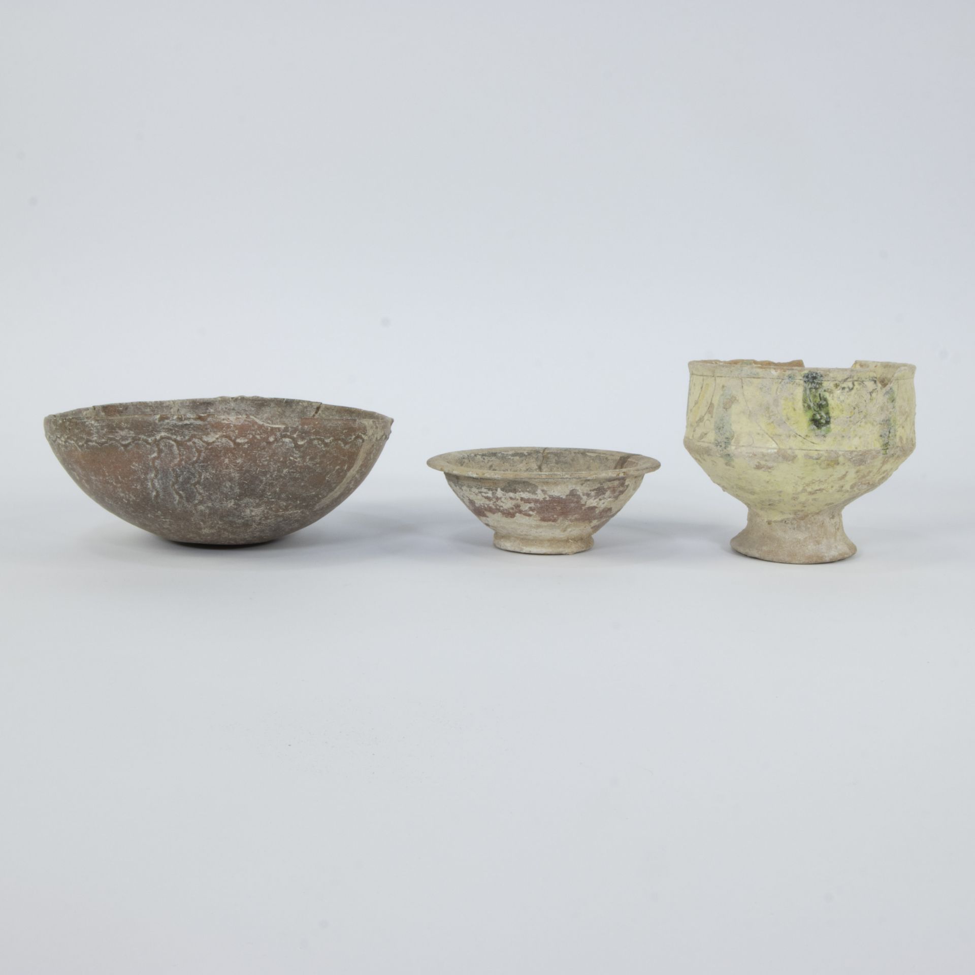 Pottery from ancient Greece, 2 bowls and a drinking cup - Bild 2 aus 5
