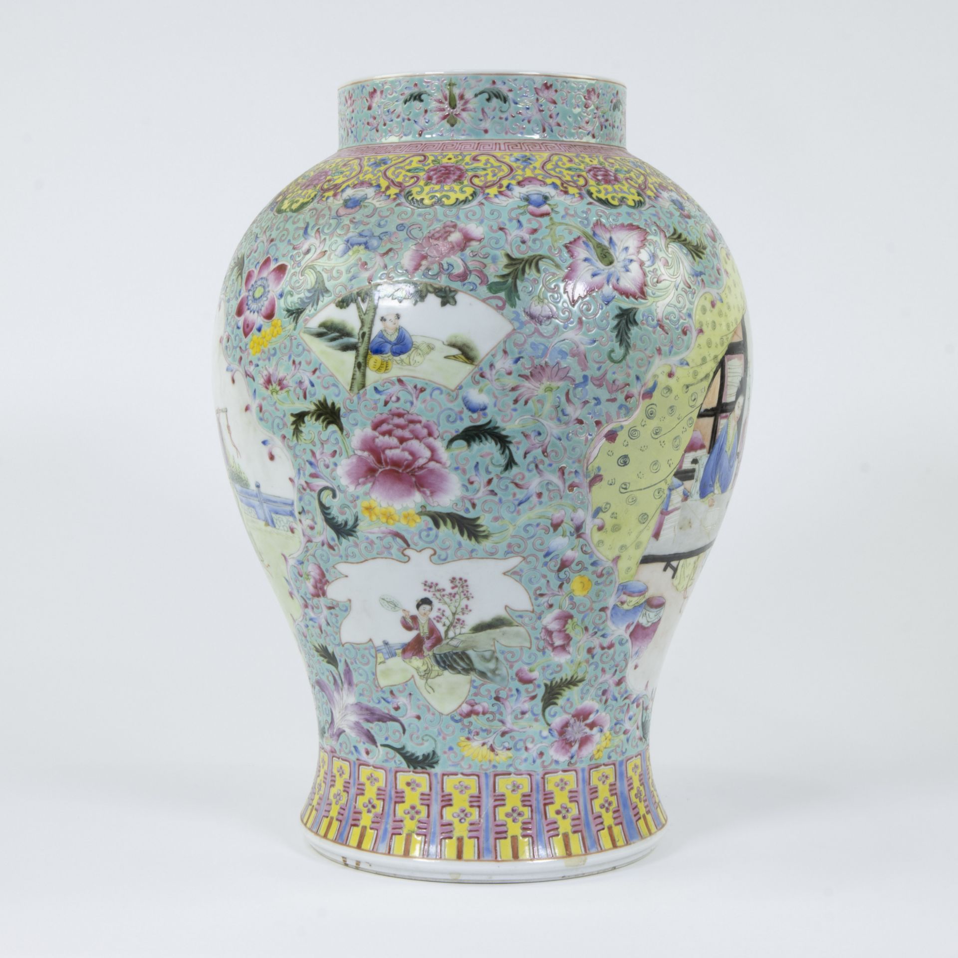Chinese famille rose vase, 19th century - Image 2 of 15