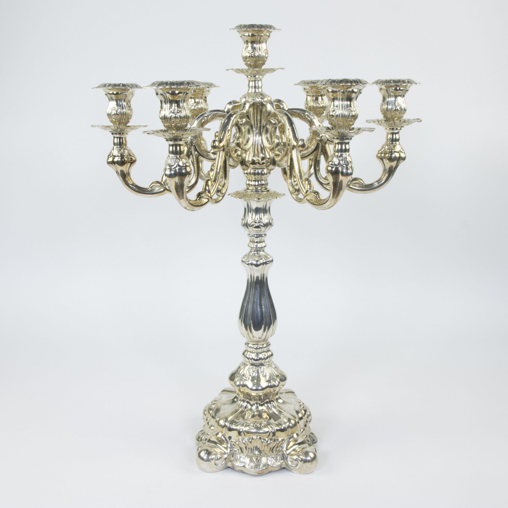 Large silver candelabra with 7 lights, grade 925/1000 , with year letter H, Netherlands, hallmarks (