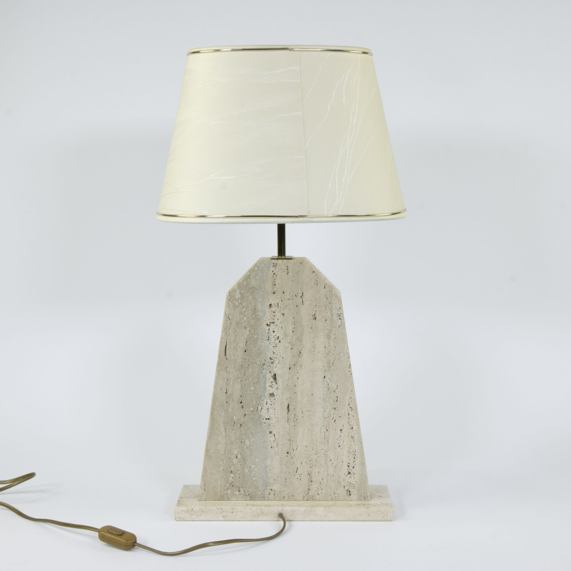 Camille BREESCHE (XX), lampadaire in travertine, marked - Bild 2 aus 4