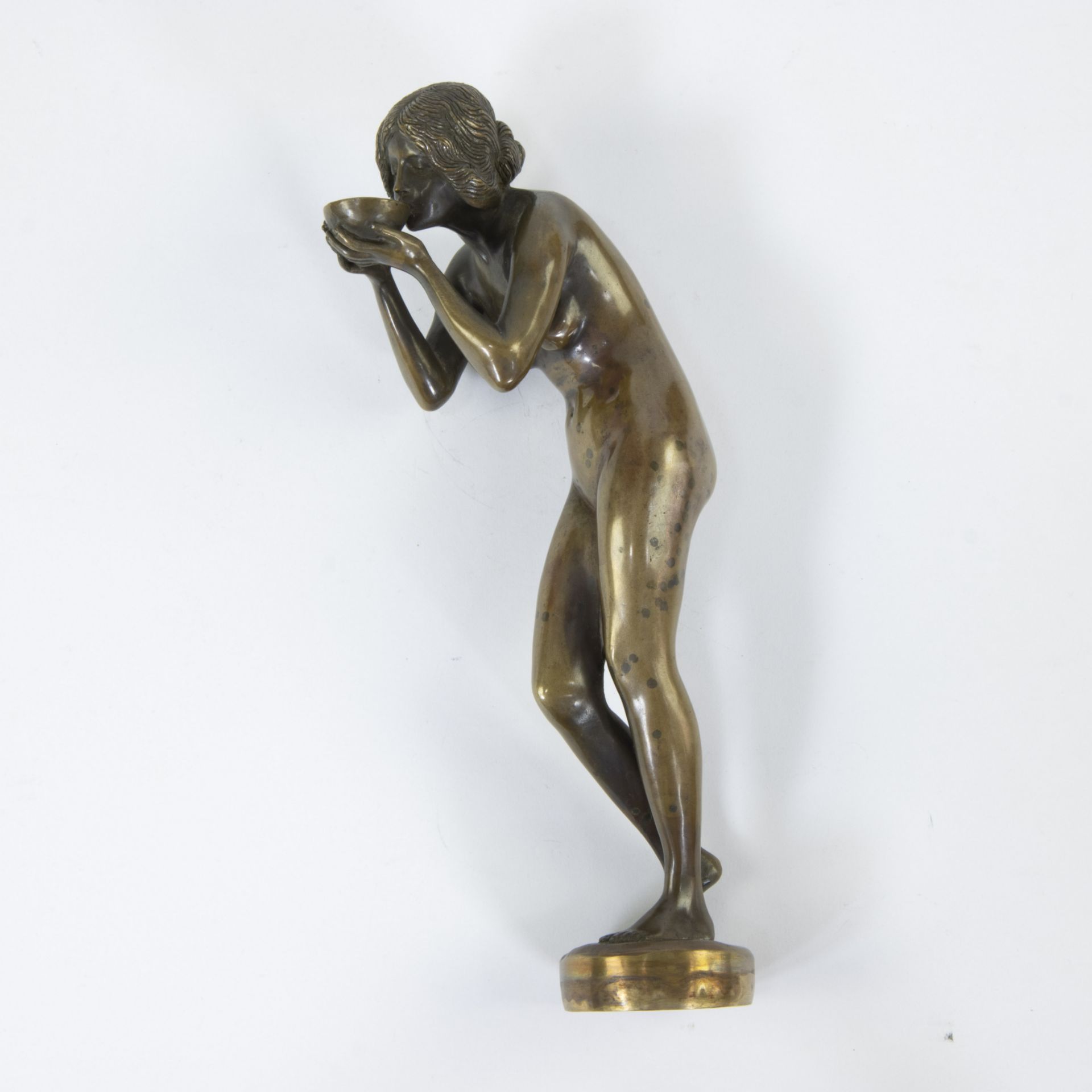 Victor Heinrich SEIFERT (1870-1953), bronze sculpture of a drinking girl, posthumous edition - Image 3 of 4