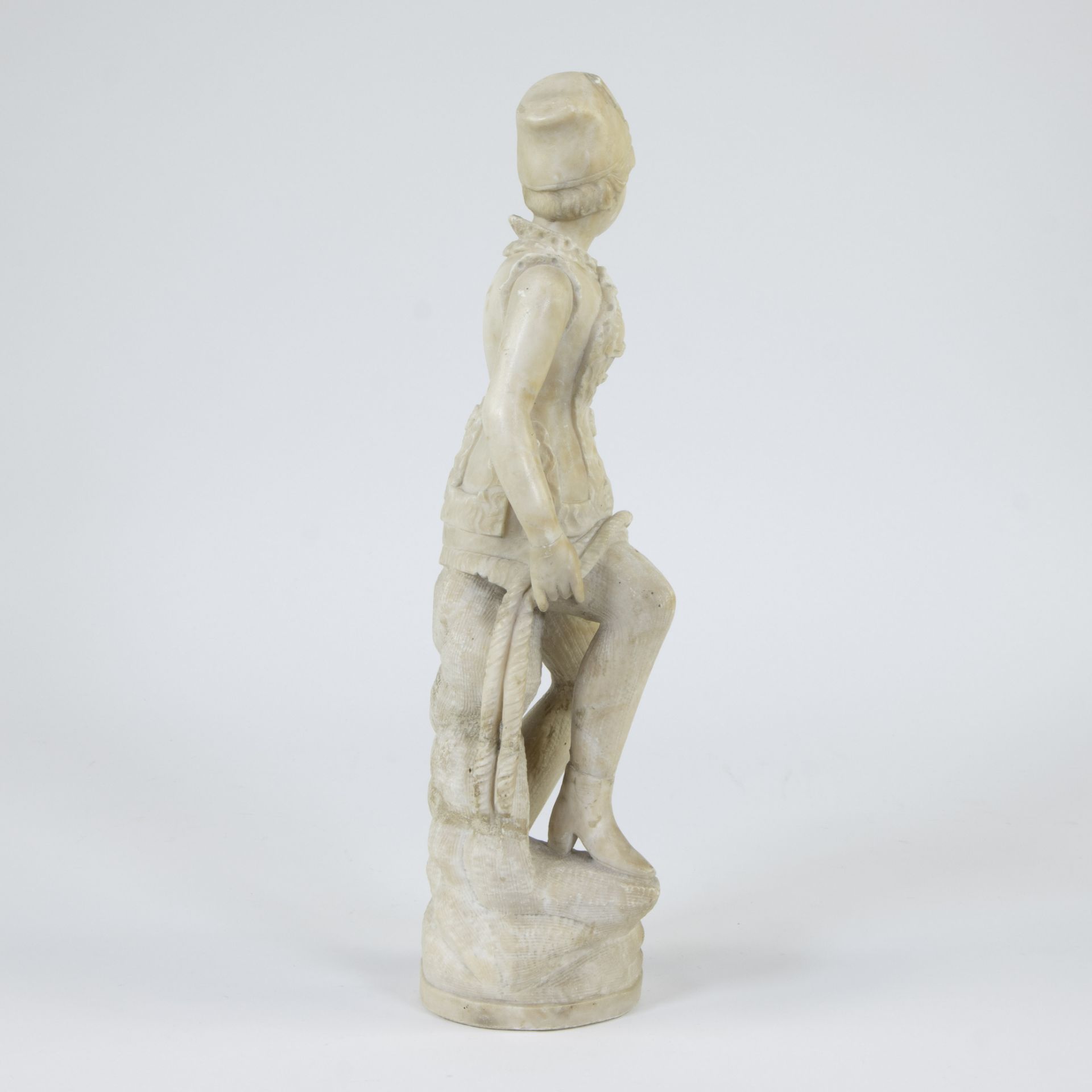 Alabaster statue of a Venetian girl - Bild 4 aus 4