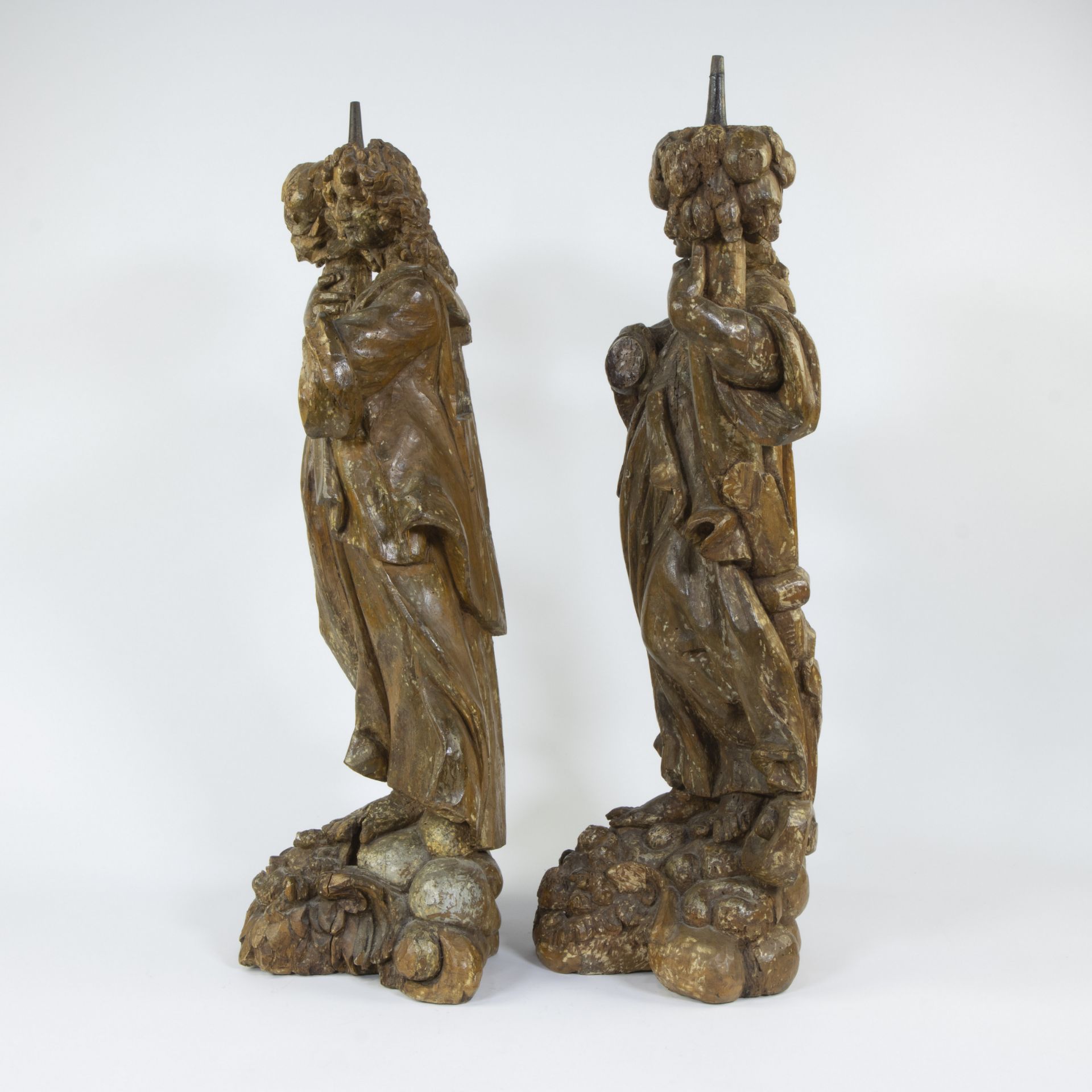 Pair of angels with candle holders traces of original polychromy, circa 1700 - Image 2 of 4