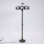 Floor lamp in Tiffany style with stained glass