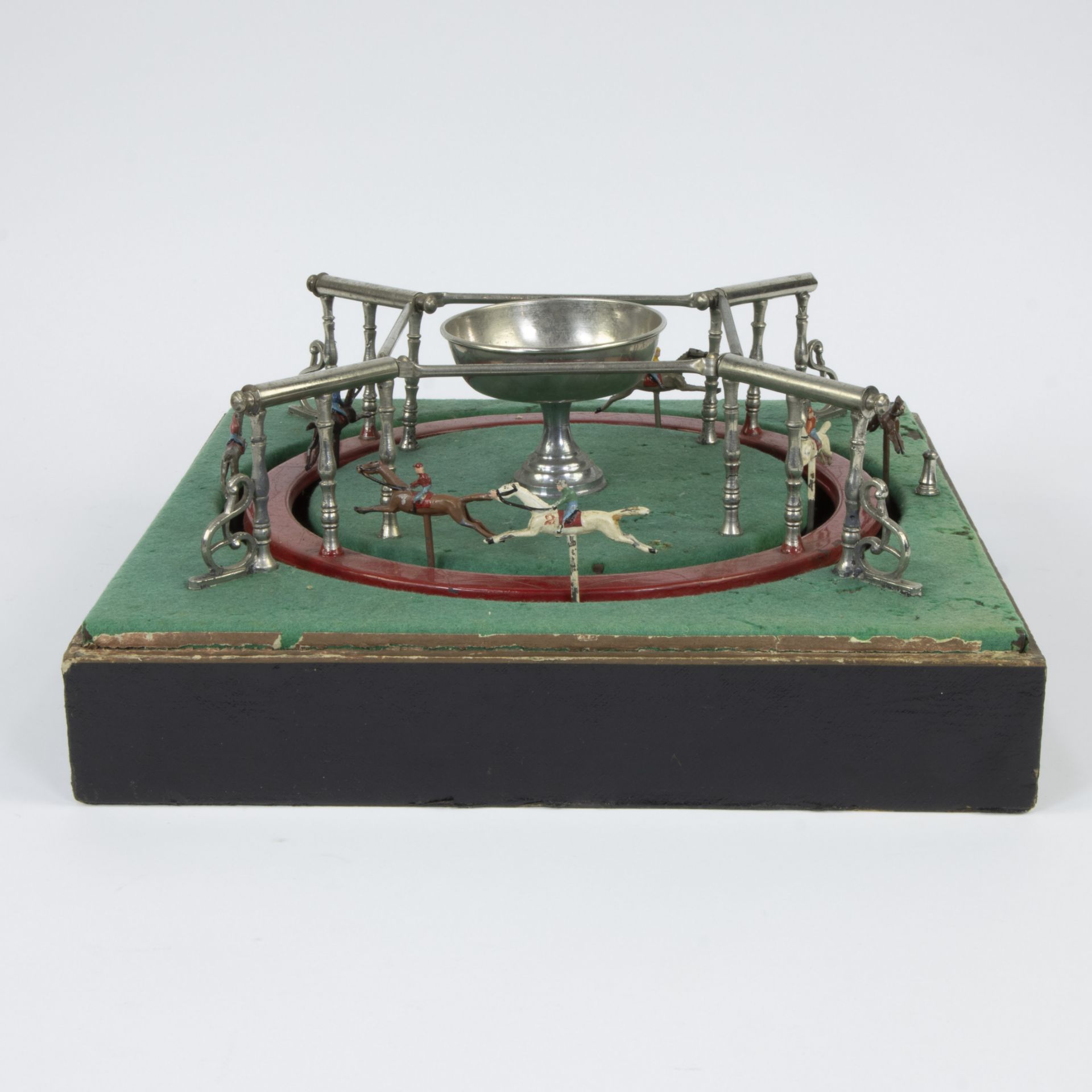 Jeu de Course 'Racetrack Game', French circa 1900 - Bild 4 aus 6