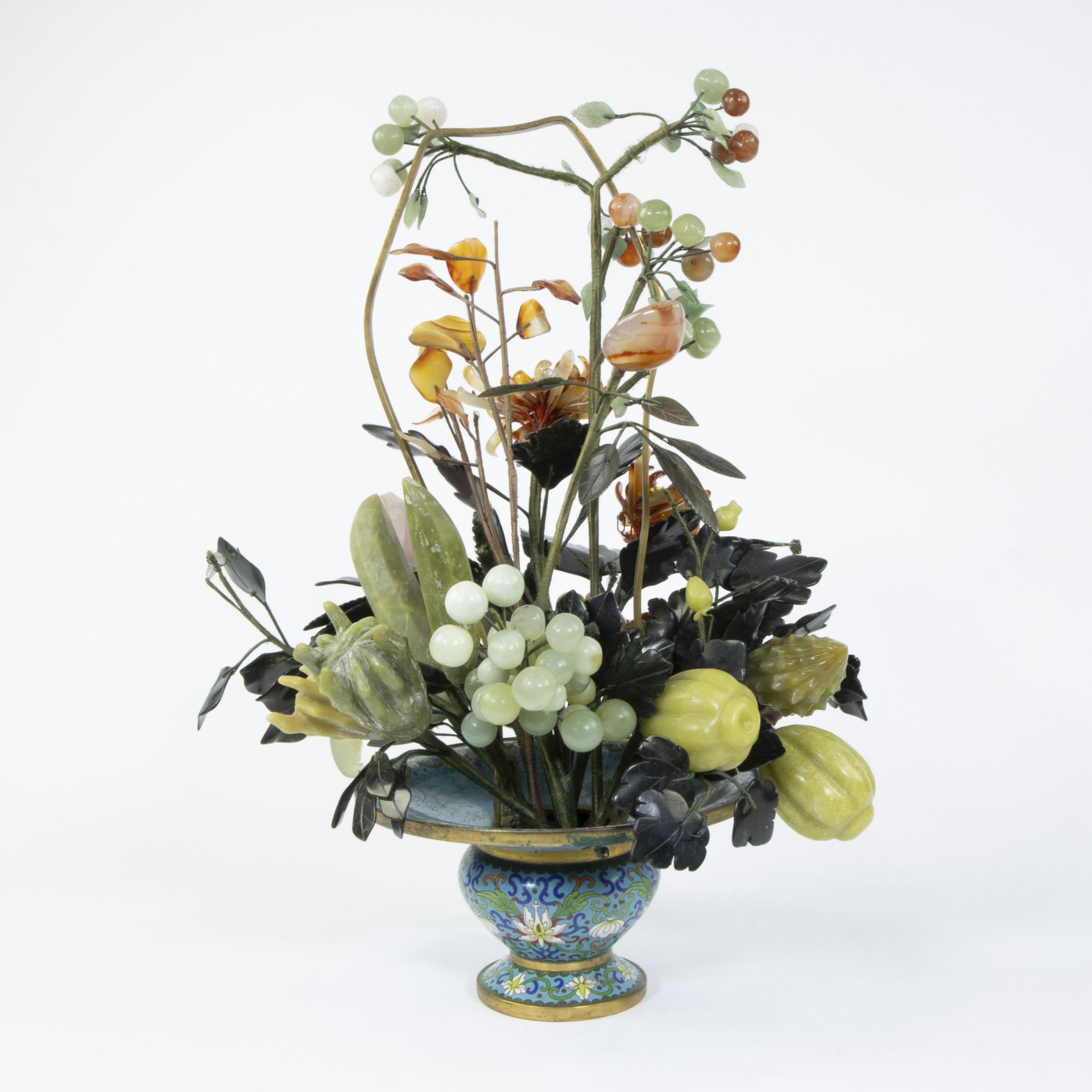 Gilt bronze Chinese cloisonne pot with a floral arrangement of hand-carved quartz glass, carnelian, - Image 3 of 4