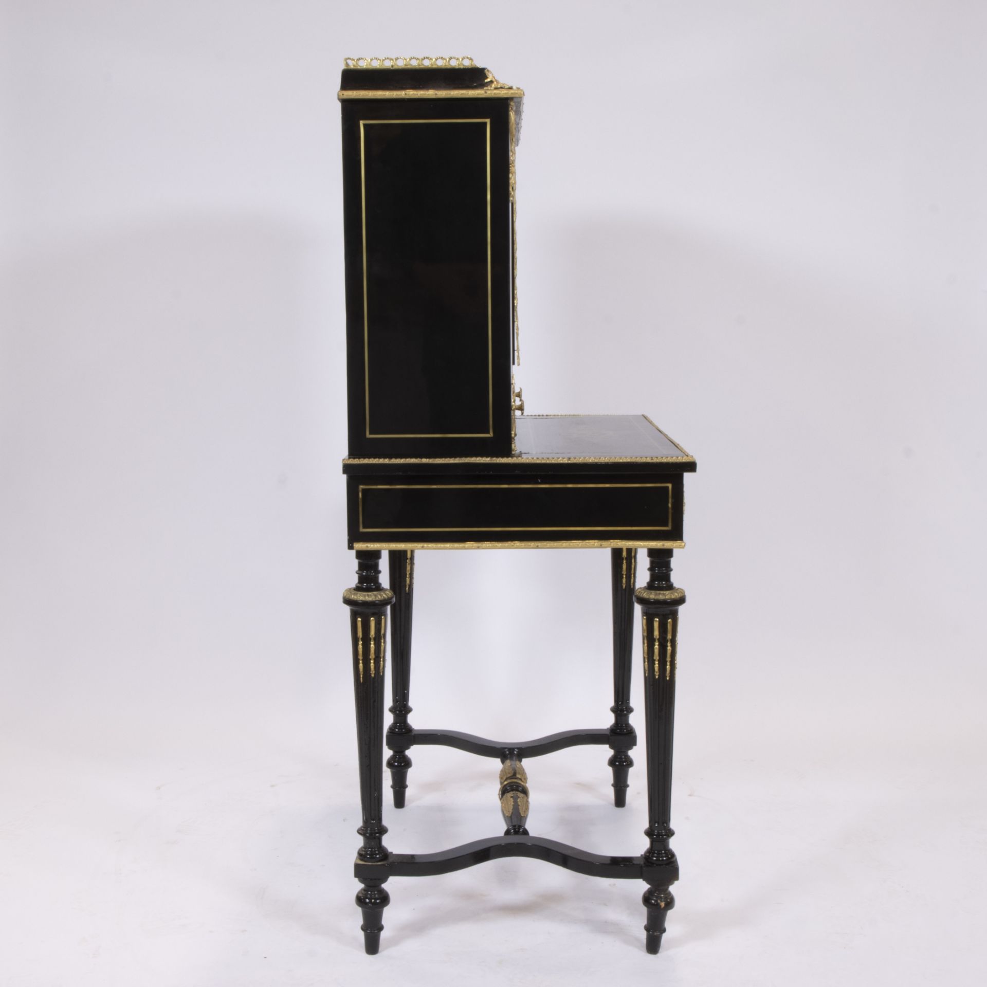 Black lacquered furniture Napoleon III Bonheur du Jour with gilt bronze fittings - Image 4 of 5