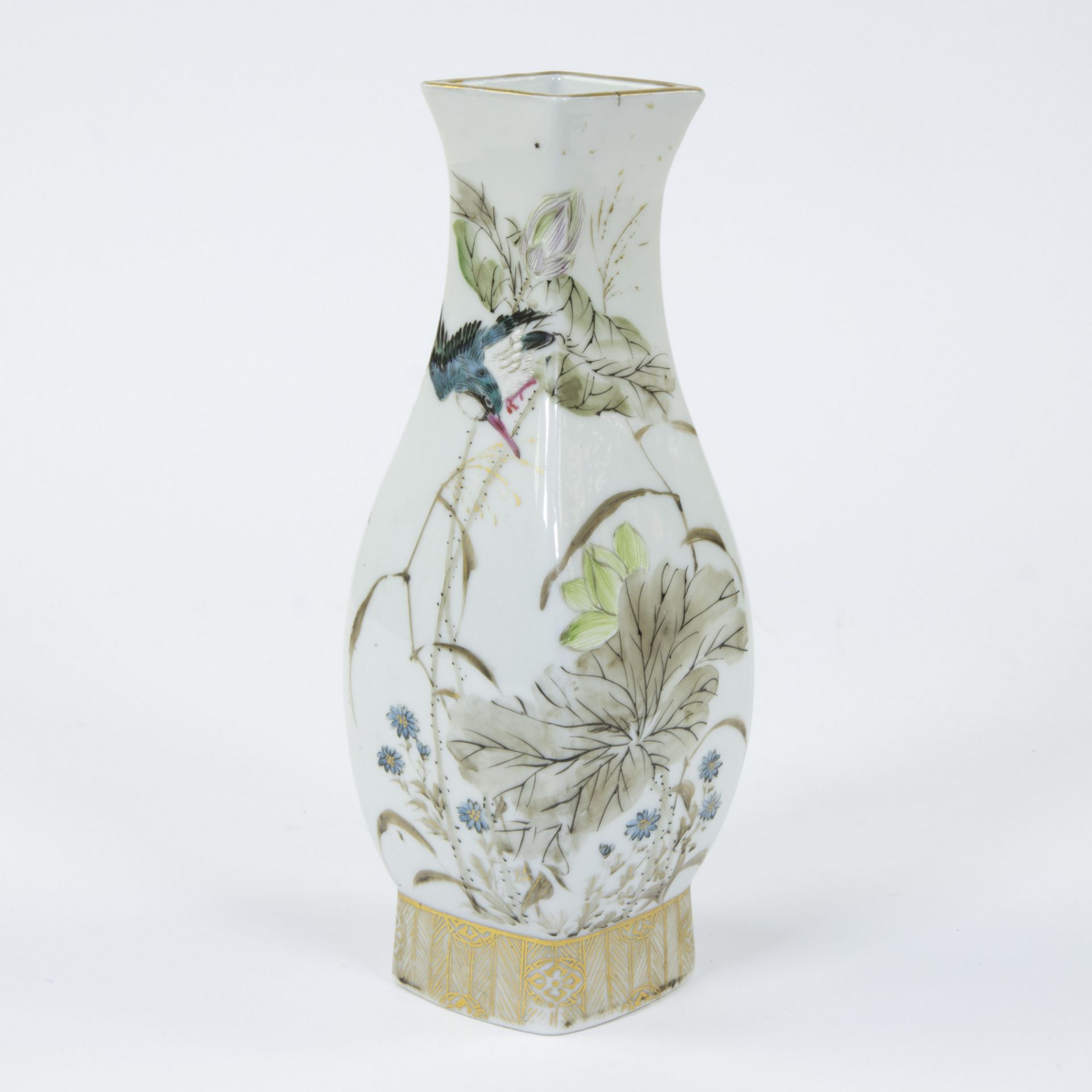 Japanese vase with floral decoration, Meiji Arita, marked