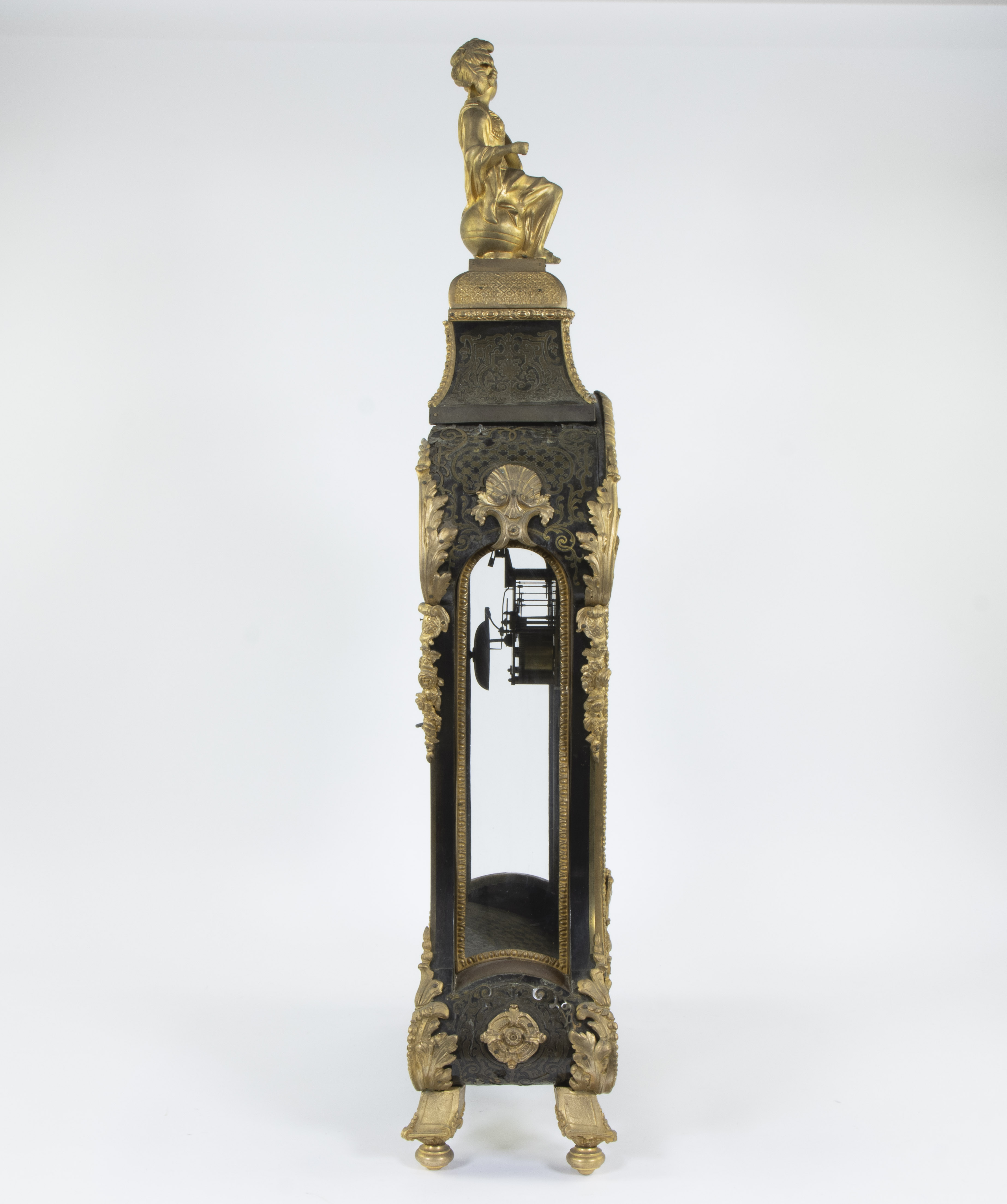 A Louis XV-style cartel clock of black-painted wood decorated with a classical figure and rich gilt - Image 7 of 7
