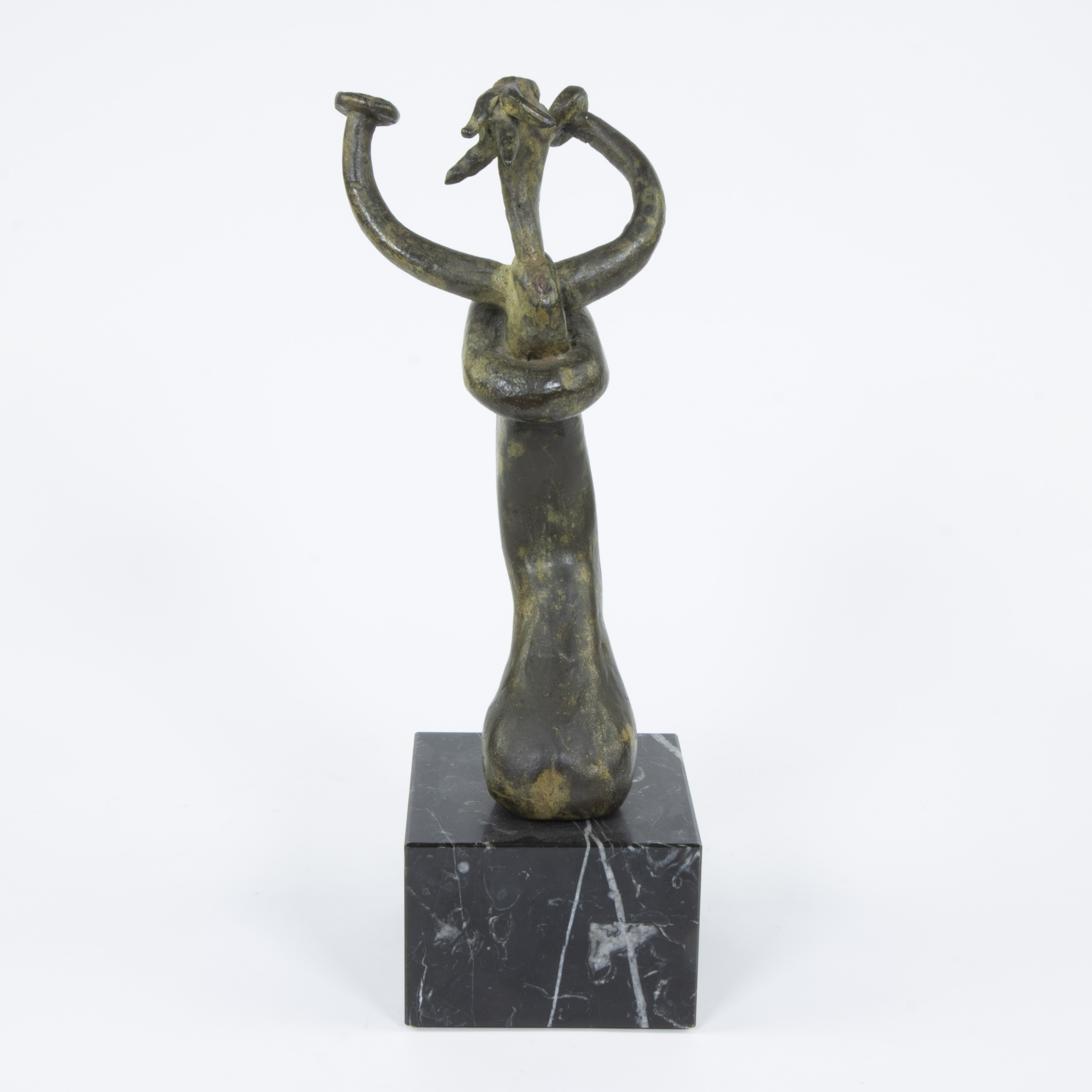 Alfredo LANZ (XX), patinated bronze sculpture on a marble base, signed and numbered 1/20 - Image 3 of 6